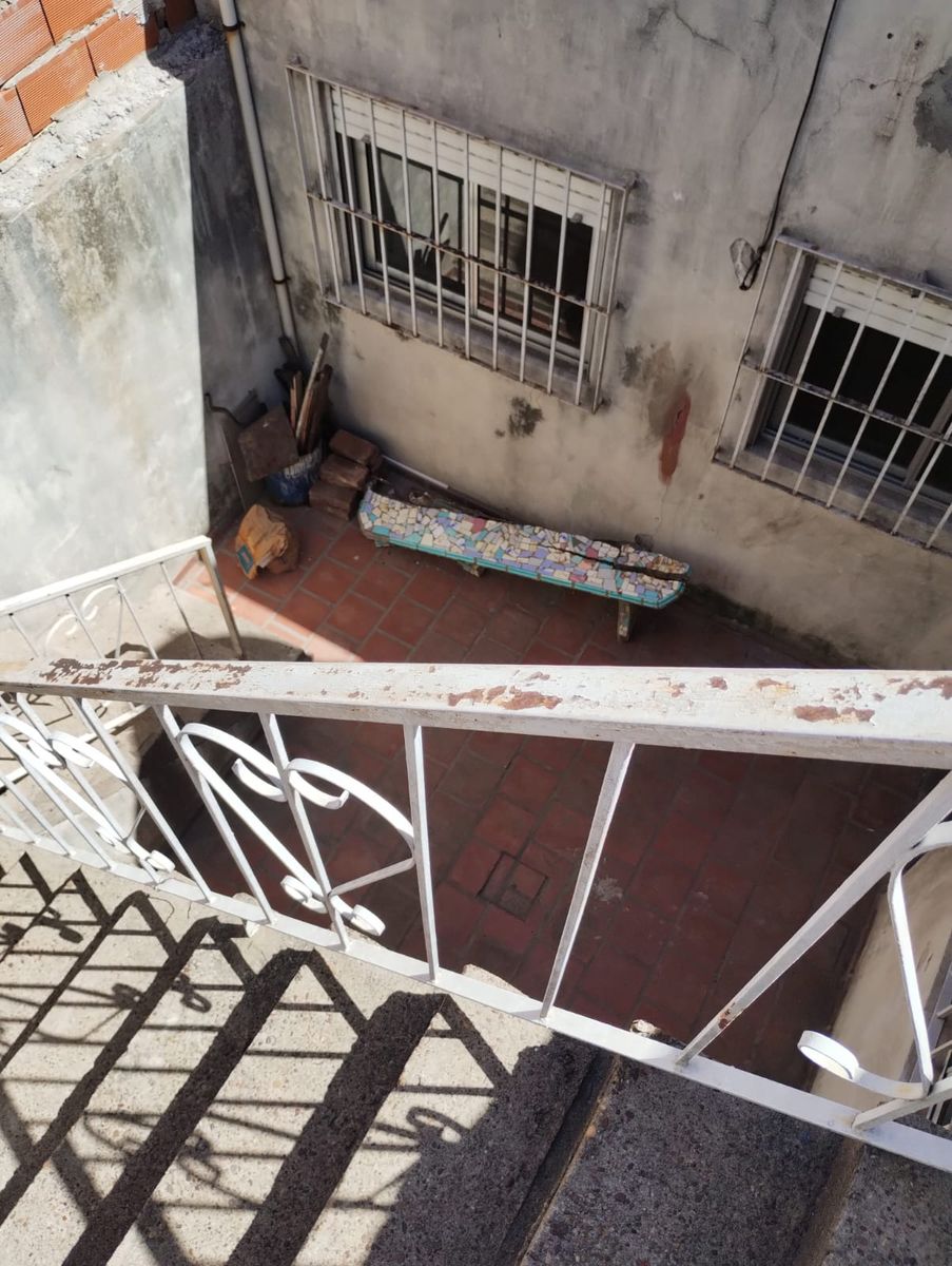 Tuyutí 1094 · Lanús — foto 12