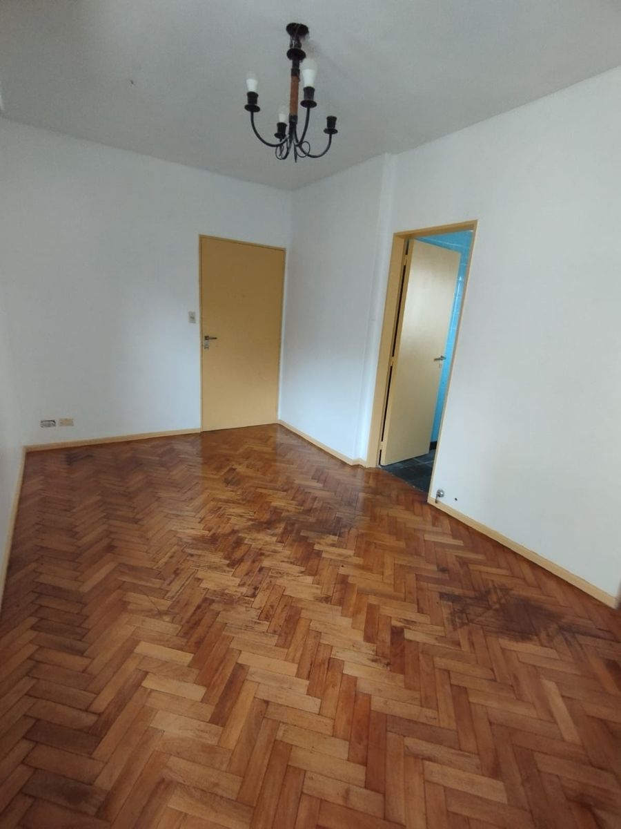 Av Cabildo 1100 · Colegiales — foto 3