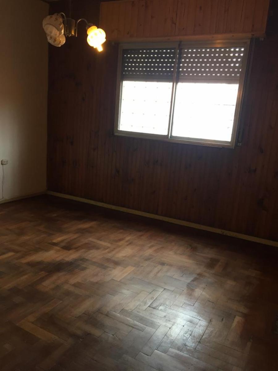 Av. Int. Rabanal 1400 · Pompeya — foto 3