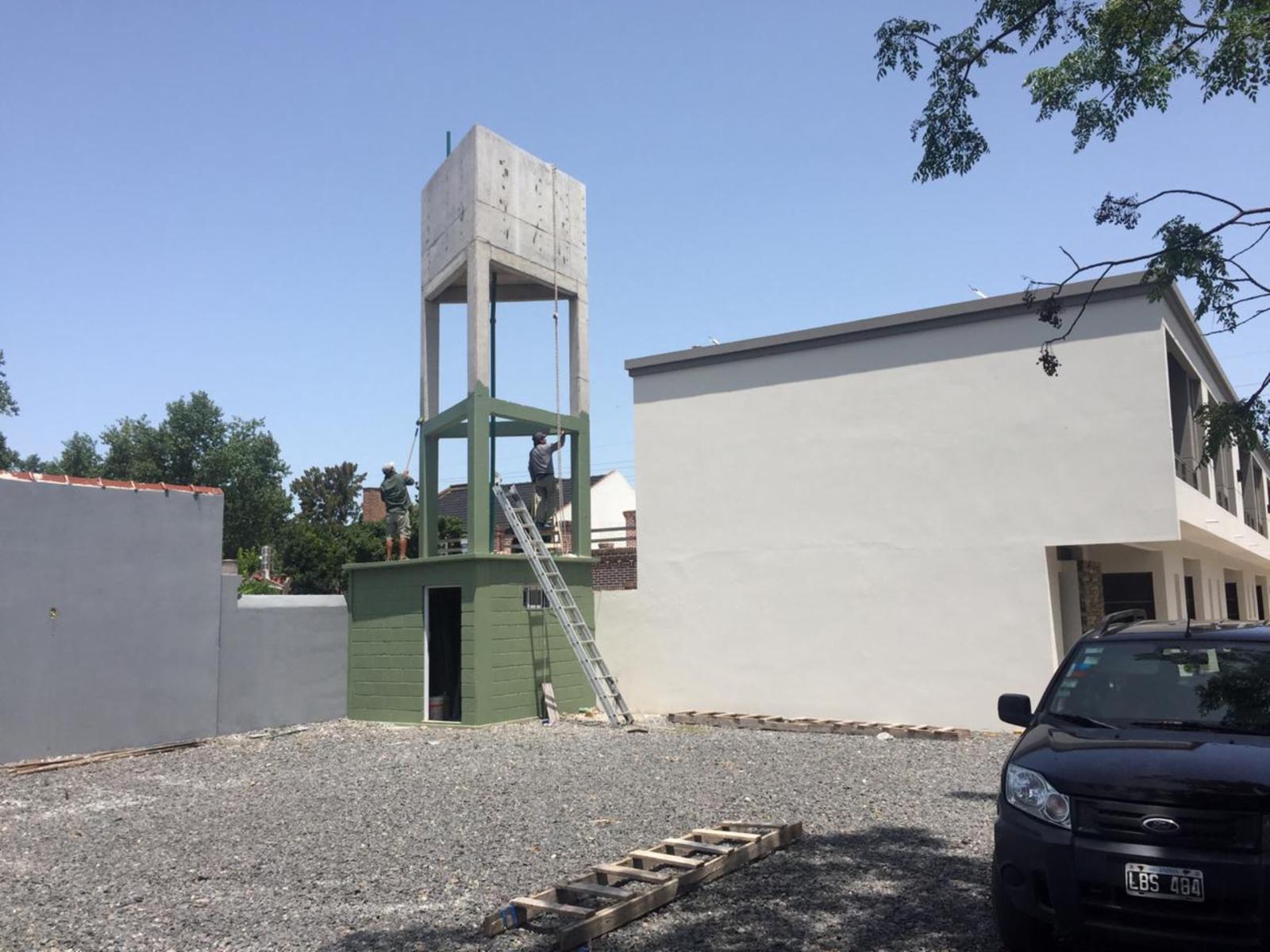 Claudio María Yoly 2000 · Moreno — foto 18