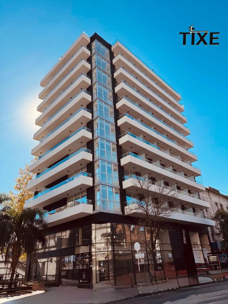 Monroe 5100. Categoría a estrenar. Ambiente c/ amplio Balcón. Luz ysol.Full Amenities.