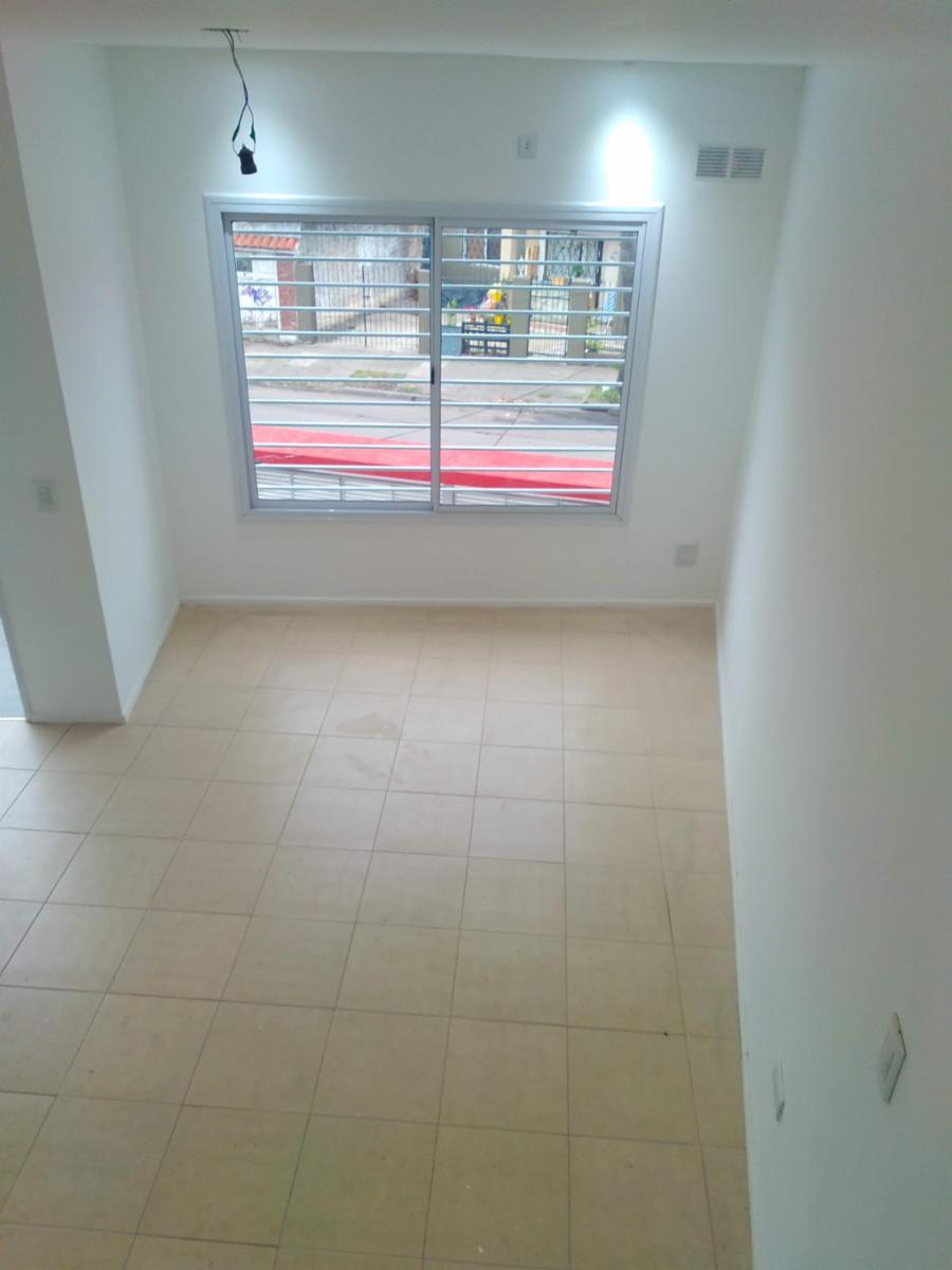 Estados Unidos 100 · Merlo — foto 17