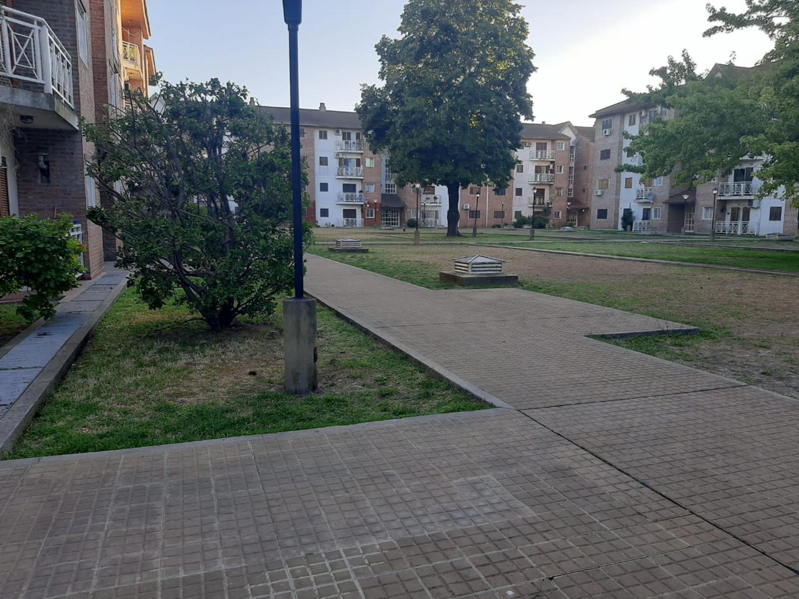 GARZON 153 · Esteban Echeverría — foto 14
