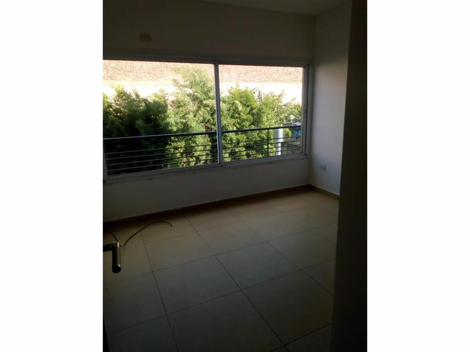 Naón 1075 , 2° C · La Matanza — foto 10