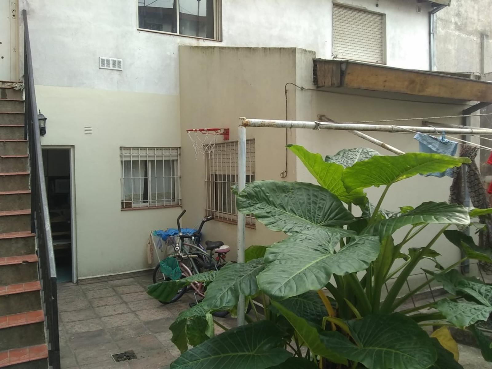 Centenera 2710 · La Matanza — foto 3