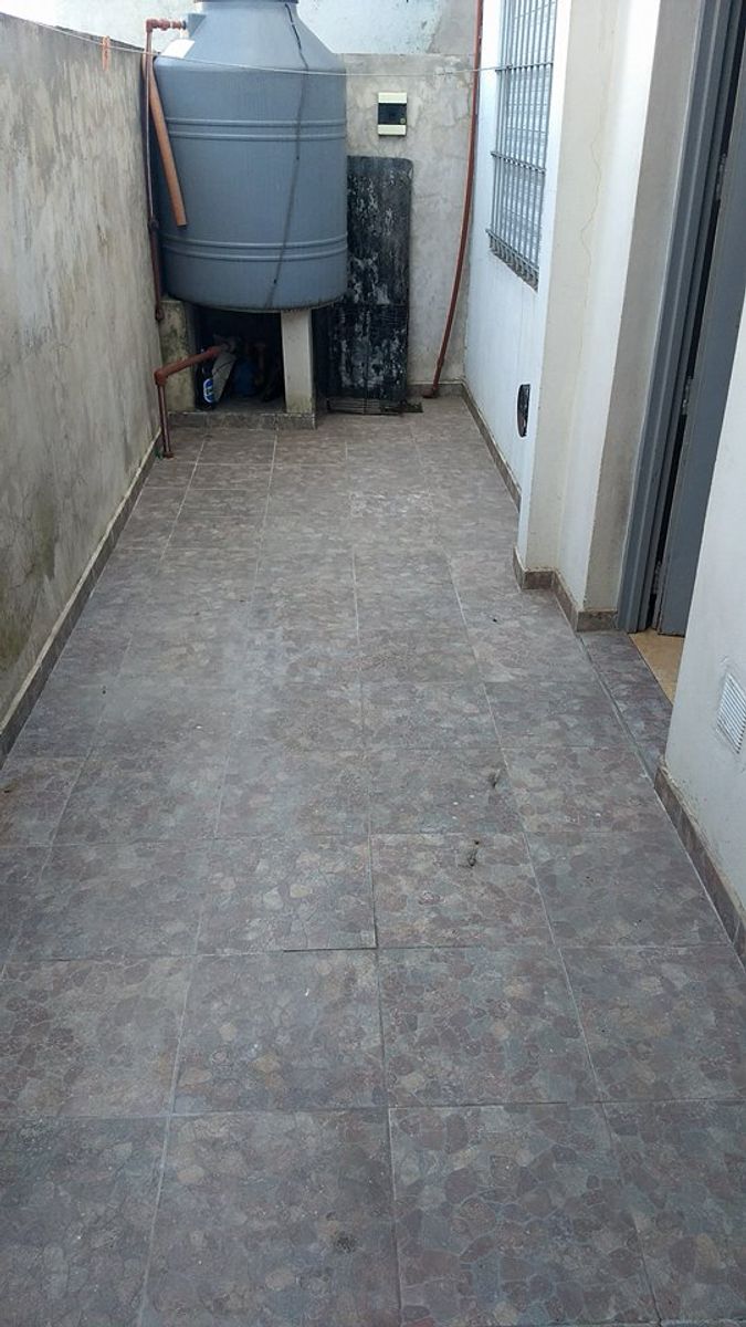 LUIS MARIA CAMPOS 1500 · Quilmes — foto 11