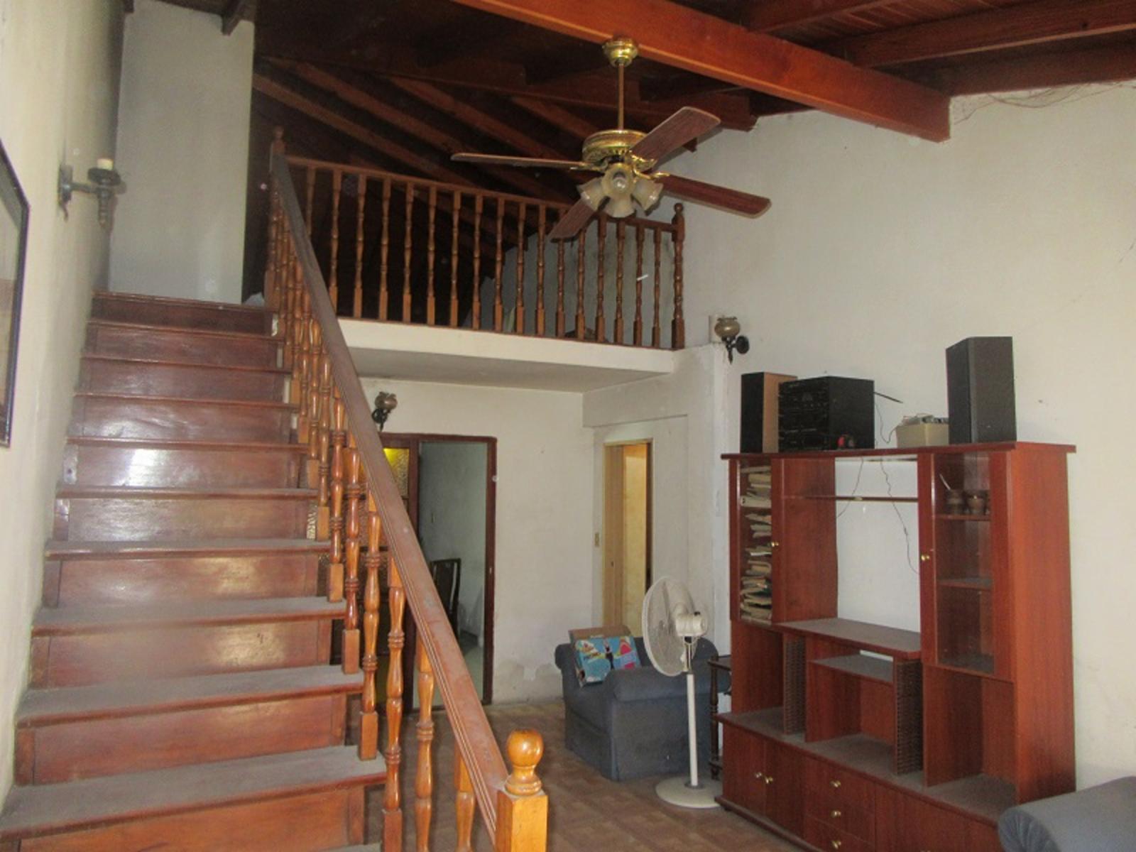 Rawson 1100 · Morón — foto 3