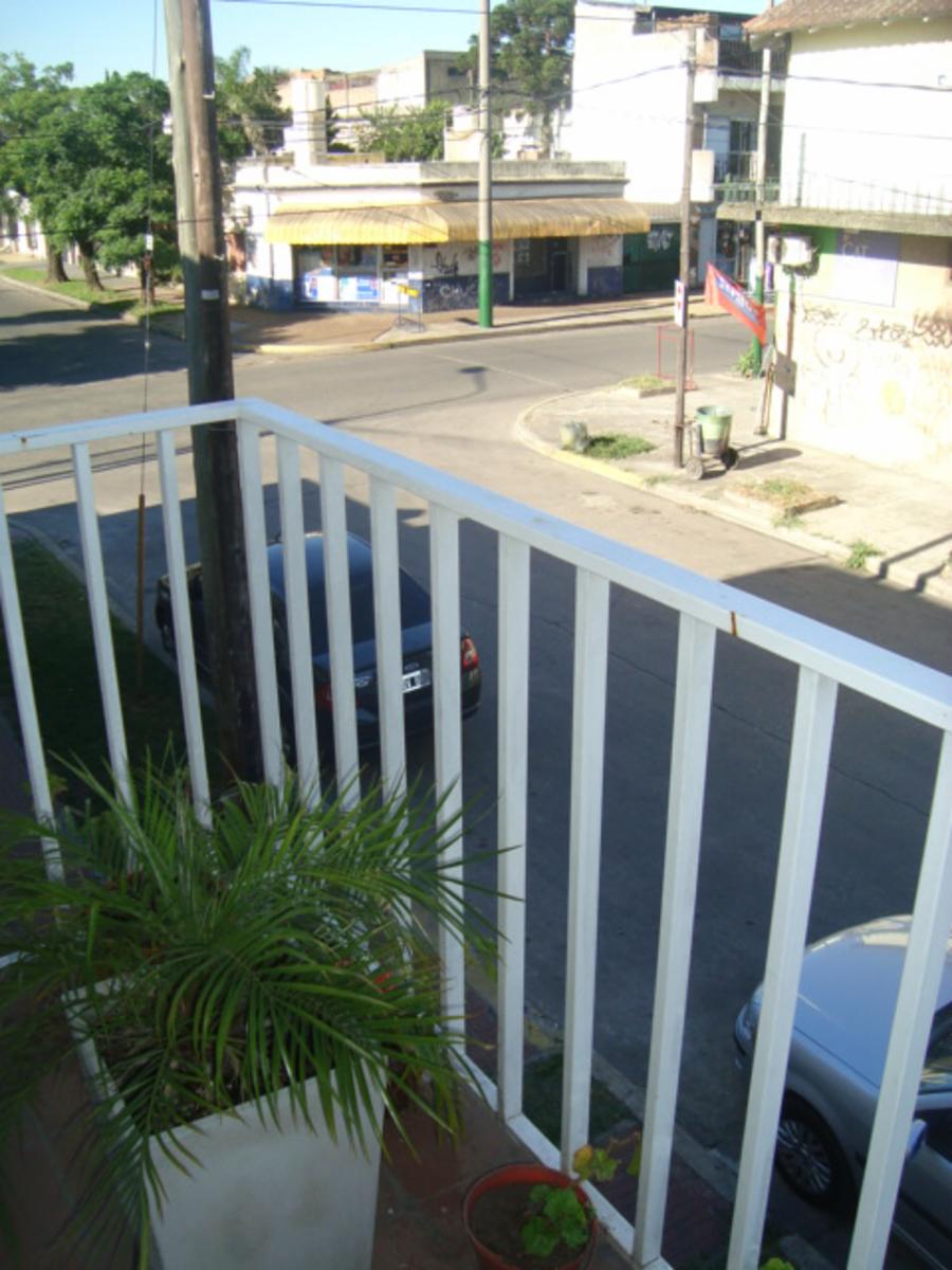 MORENO 500 · Almirante Brown — foto 11