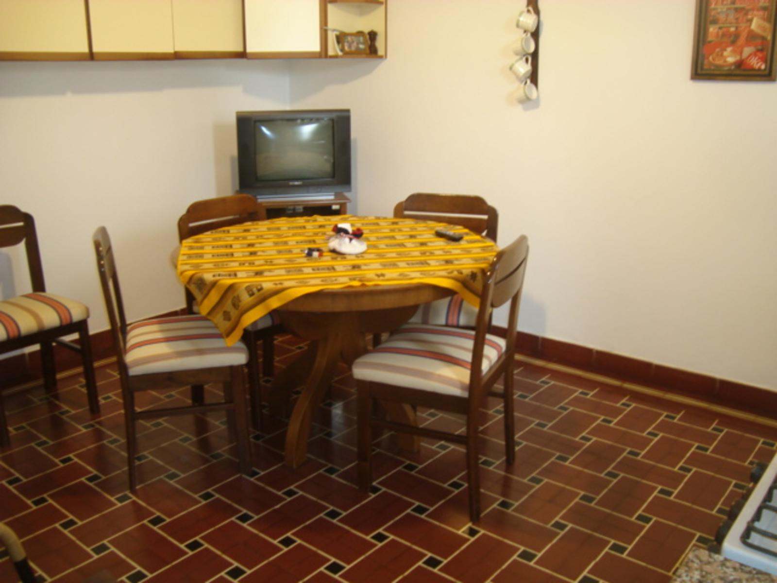 MORENO 500 · Almirante Brown — foto 14