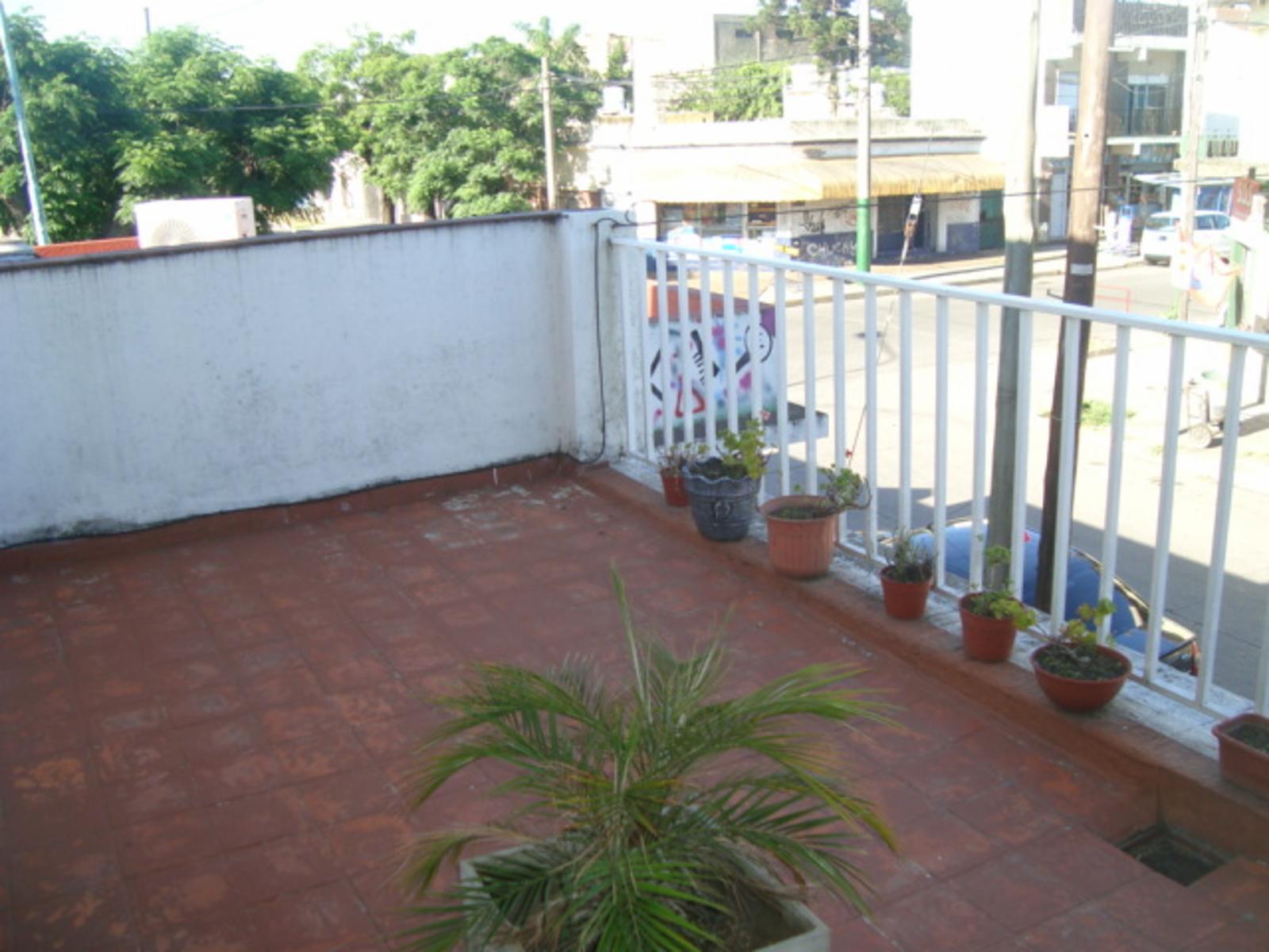 MORENO 500 · Almirante Brown — foto 5