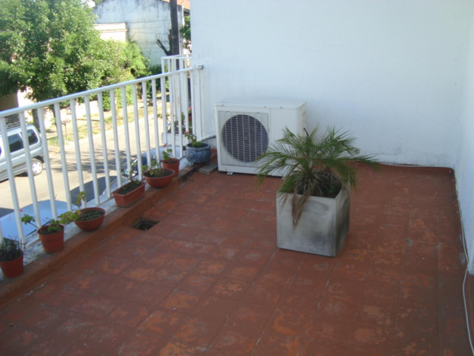 MORENO 500 · Almirante Brown — foto 7