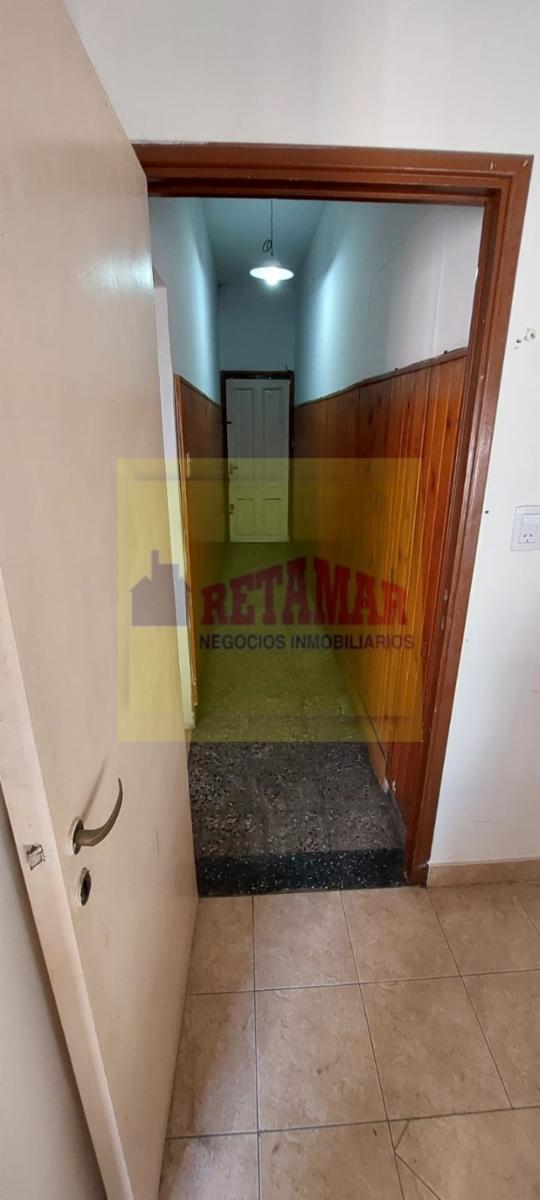Venta de inmueble en block en San Justo. Consulte