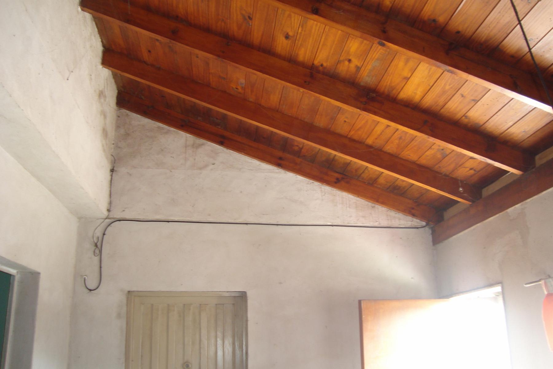 ECHENAGUCIA 1733 · Almirante Brown — foto 5