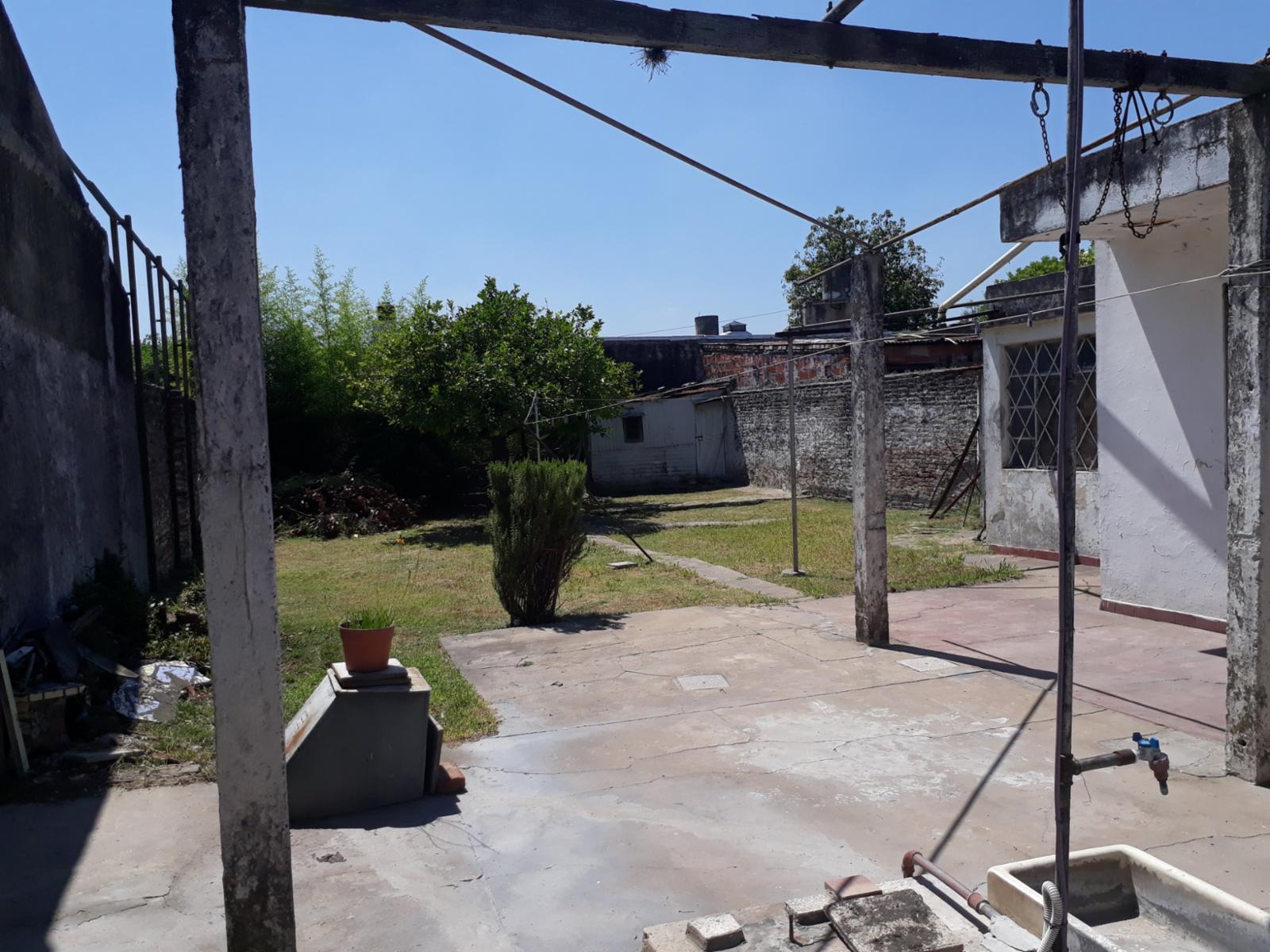 General Roca 140 · Tres De Febrero — foto 10