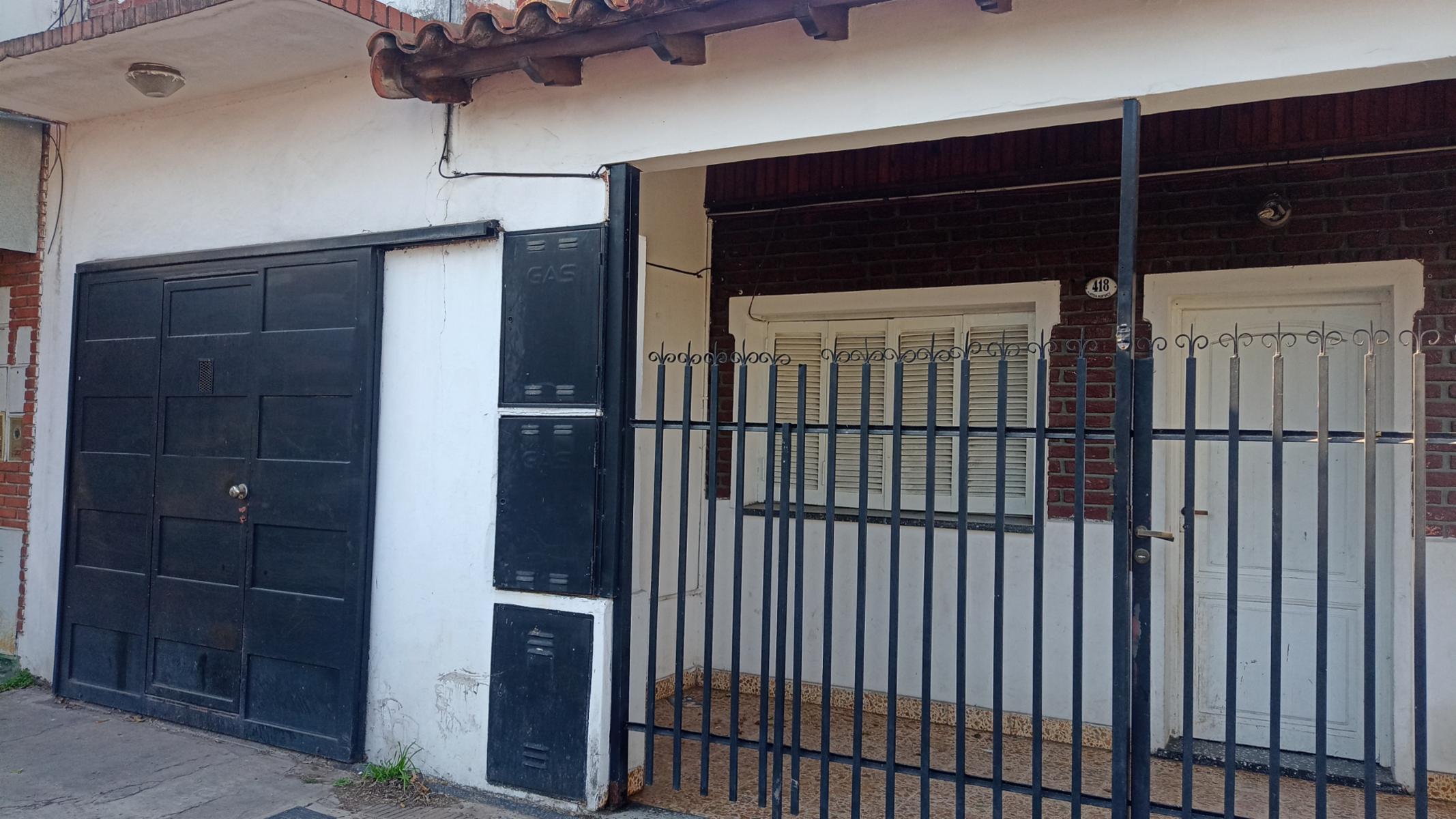 Casa PH  3 amb  PB con patio al fte.