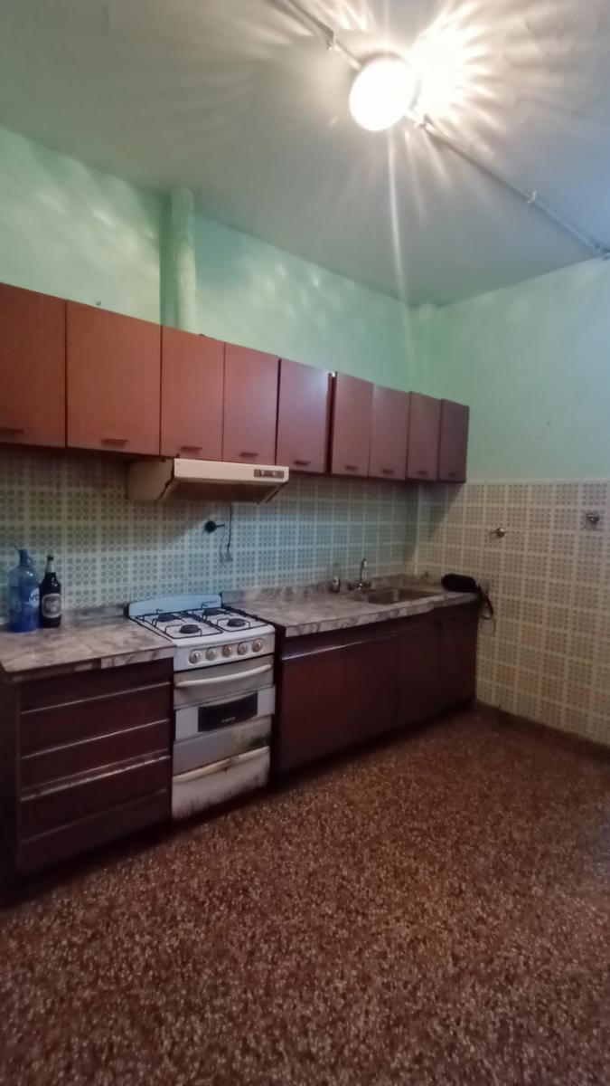 Levaggi al 400 · Morón — foto 8
