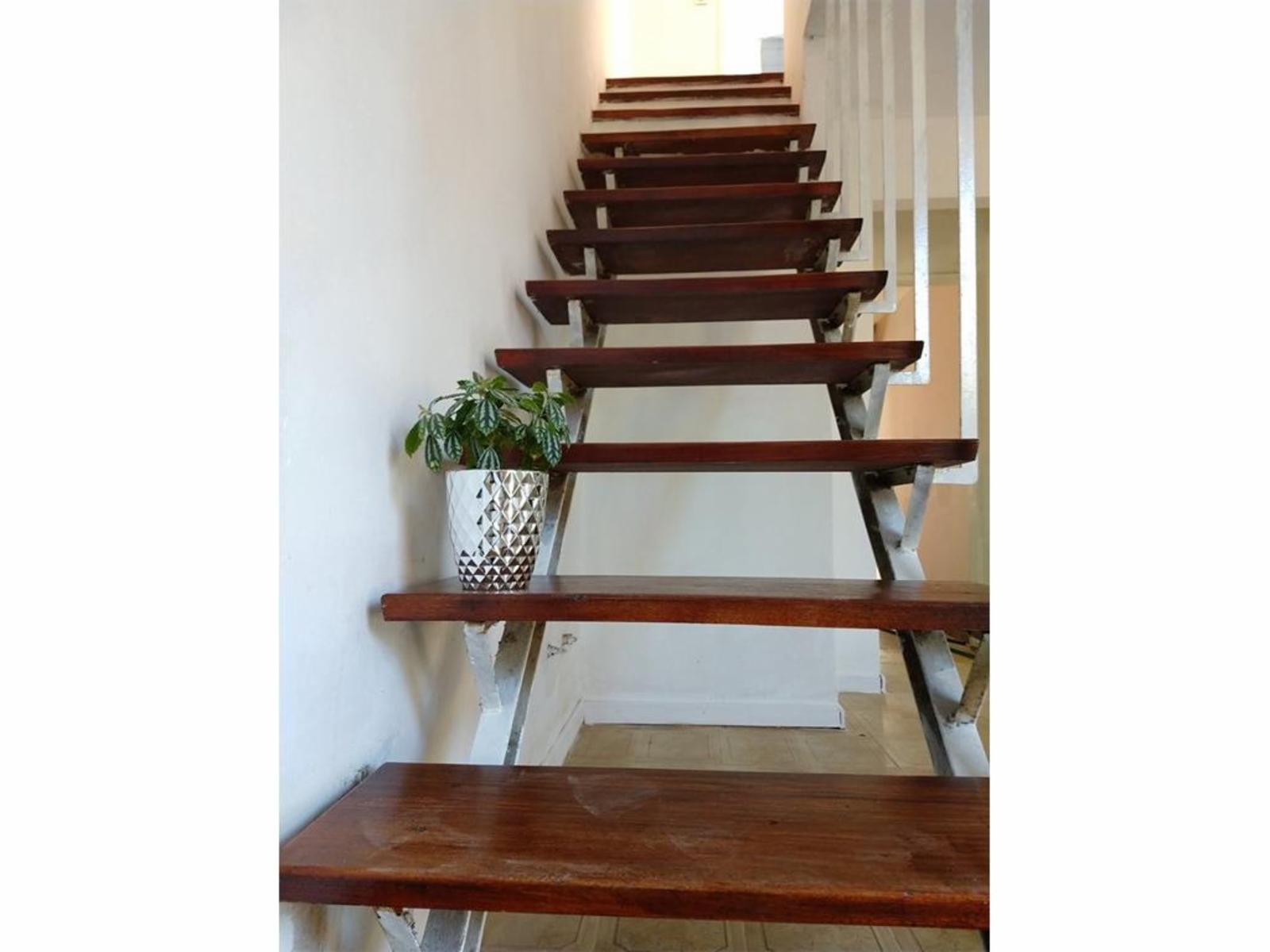 Int Aguero 449 · Morón — foto 7