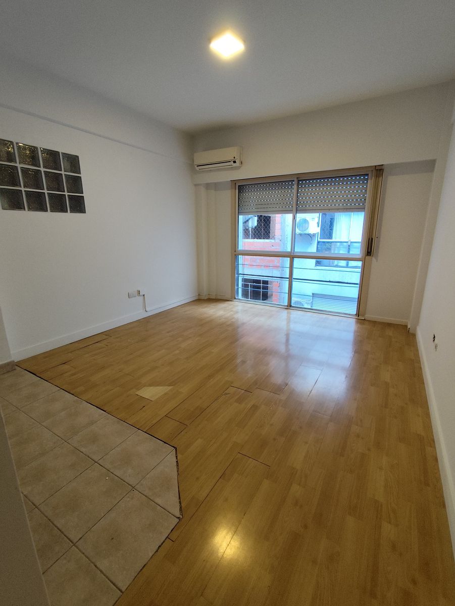 VENTA DEPARTAMENTO MONOAMBIENTE A MTS DEL HOSPITAL ITALIANO