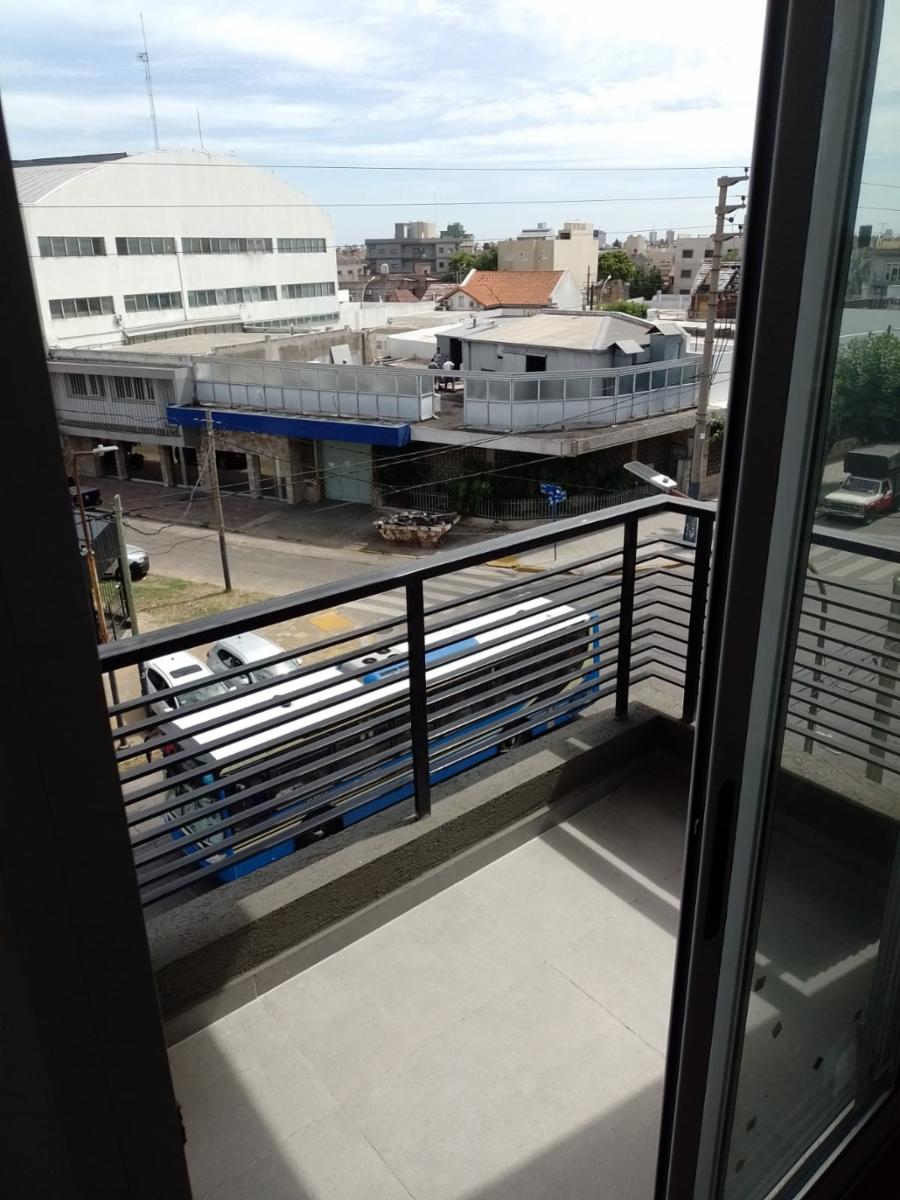 Av. Gral. Mosconi 1446 · La Matanza — foto 11