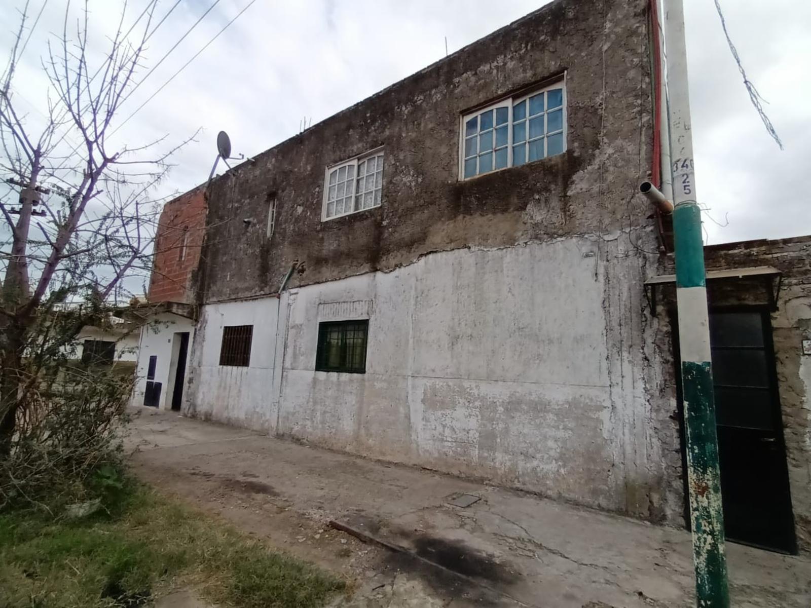 Pedro Miguel Obligado 2100 · La Matanza — foto 4