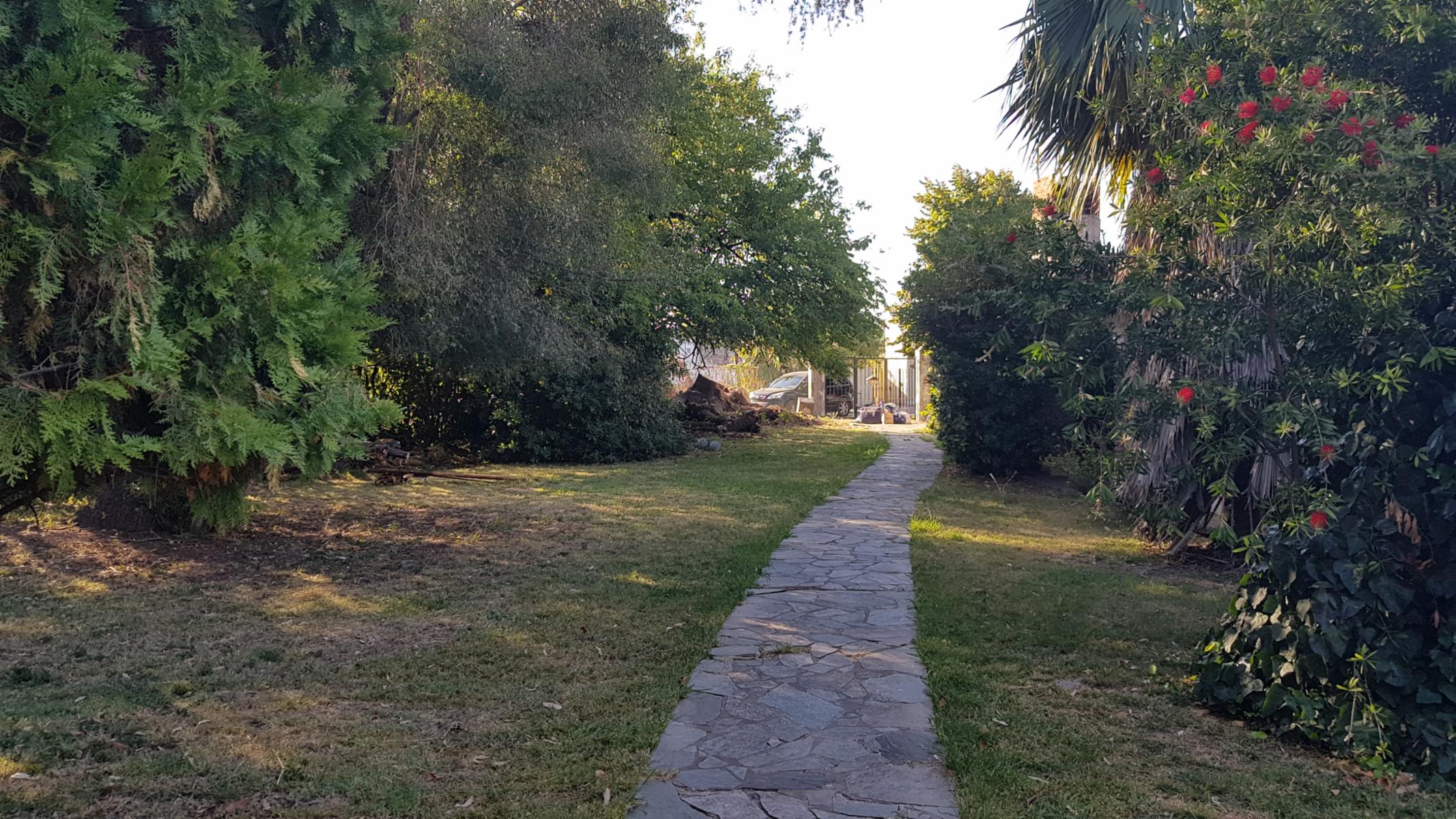 Bouchard 642 · Almirante Brown — foto 7
