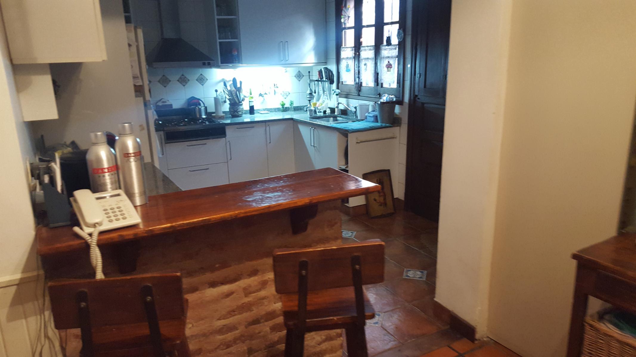 Martin Rodriguez 1350 · Almirante Brown — foto 5