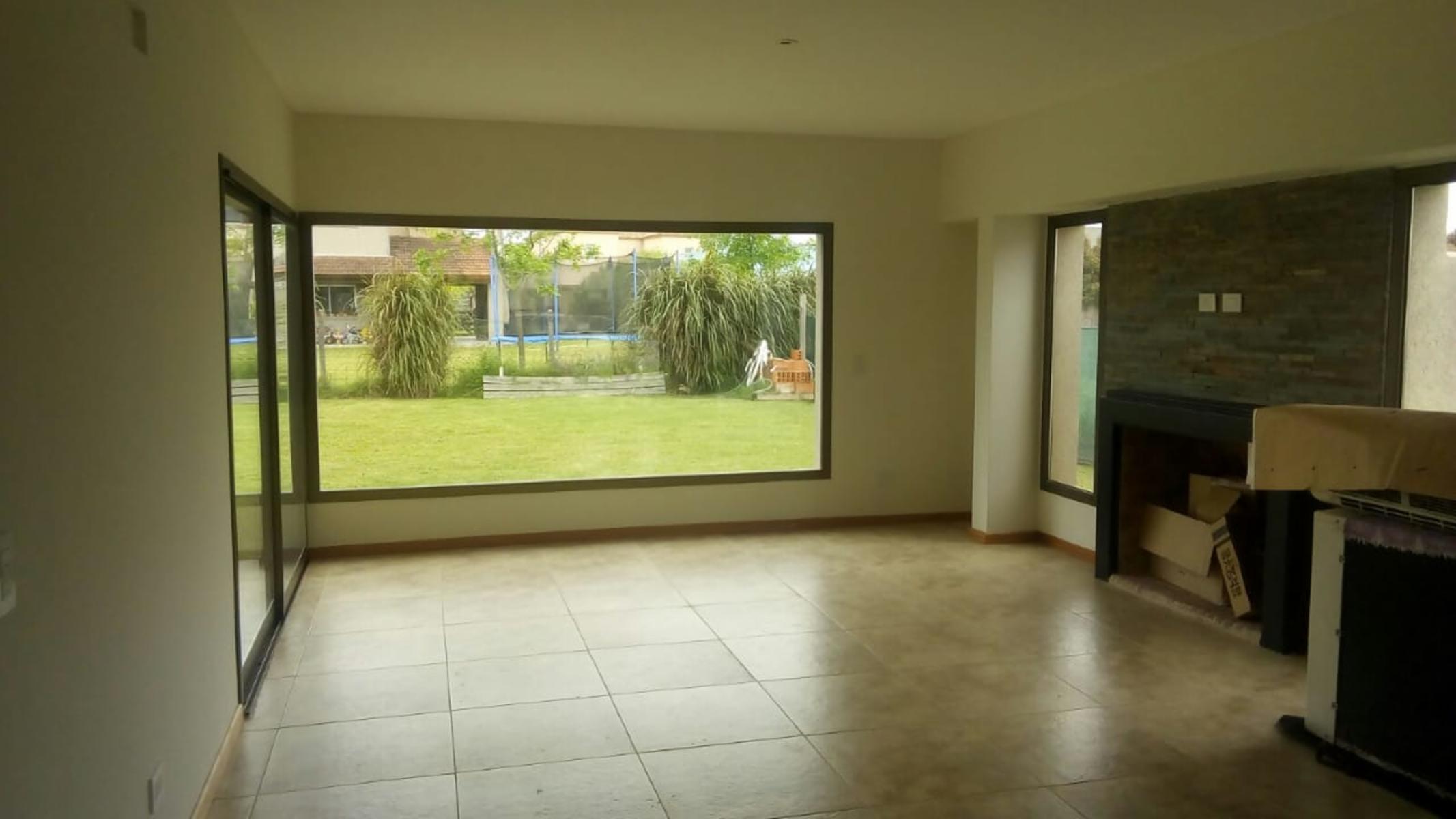 Aristóbulo del Valle 5155, B1622DEA Dique Luján, Provincia de Buenos Aires · Tigre — foto 3