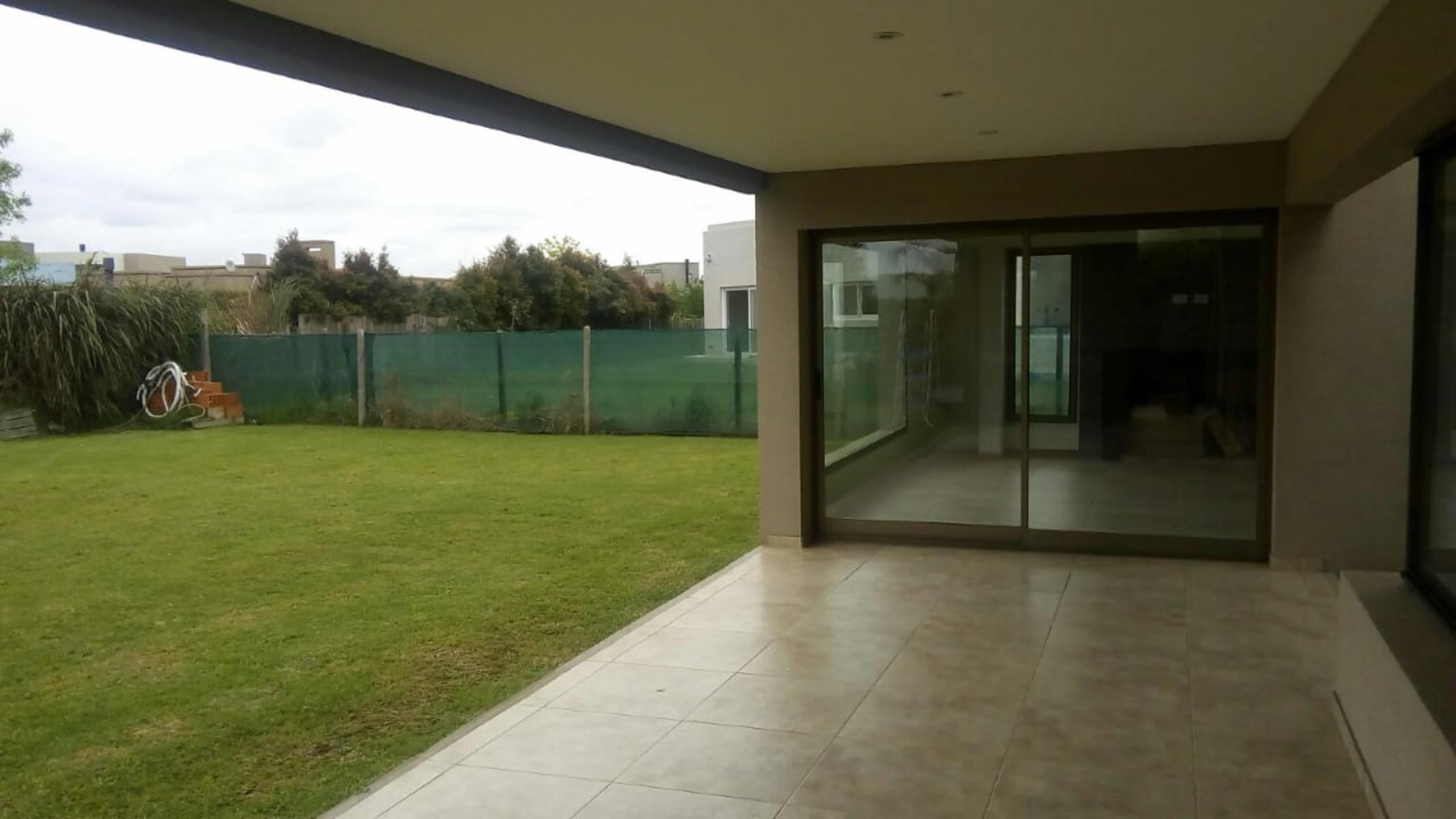 Aristóbulo del Valle 5155, B1622DEA Dique Luján, Provincia de Buenos Aires · Tigre — foto 9
