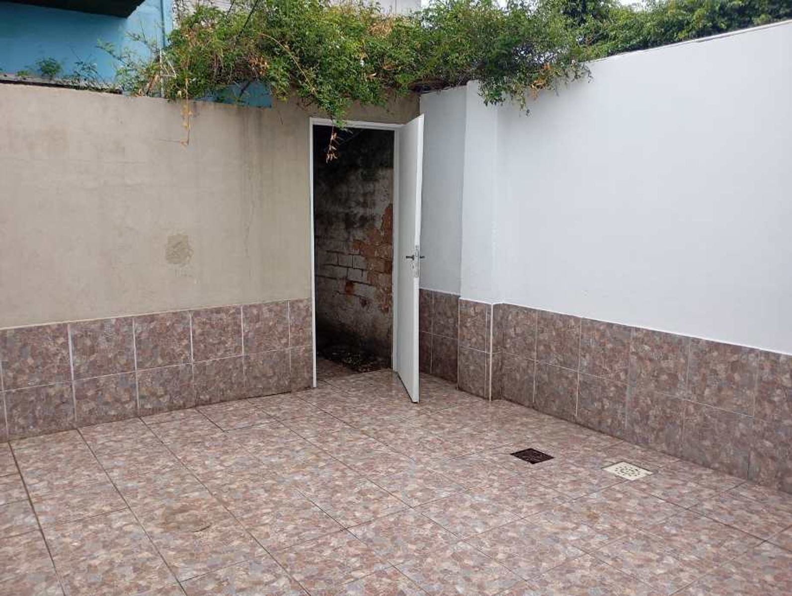 Quintana 736 · Morón — foto 3