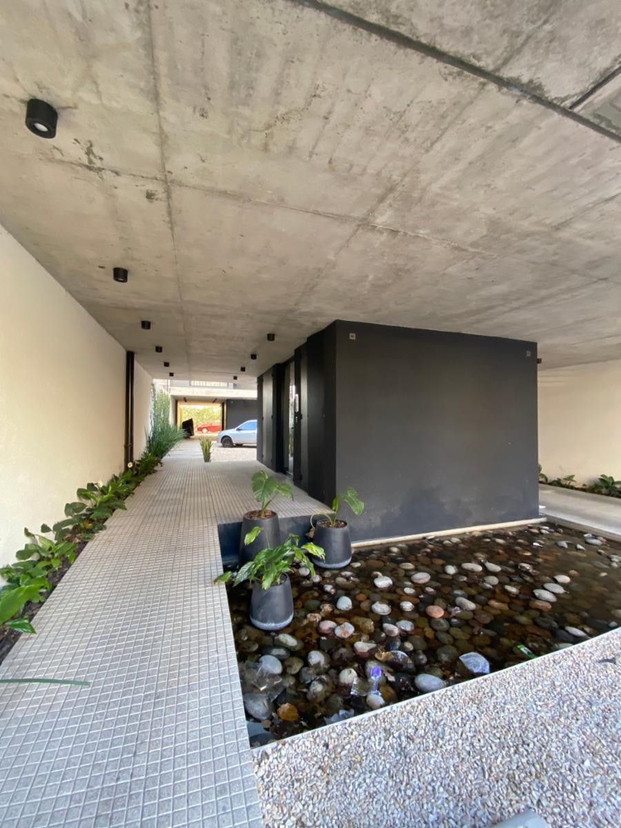 Moreno 833 · Morón — foto 3