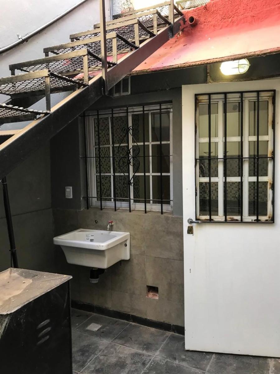 Esquel esquina Gurruchaga · Hurlingham — foto 5