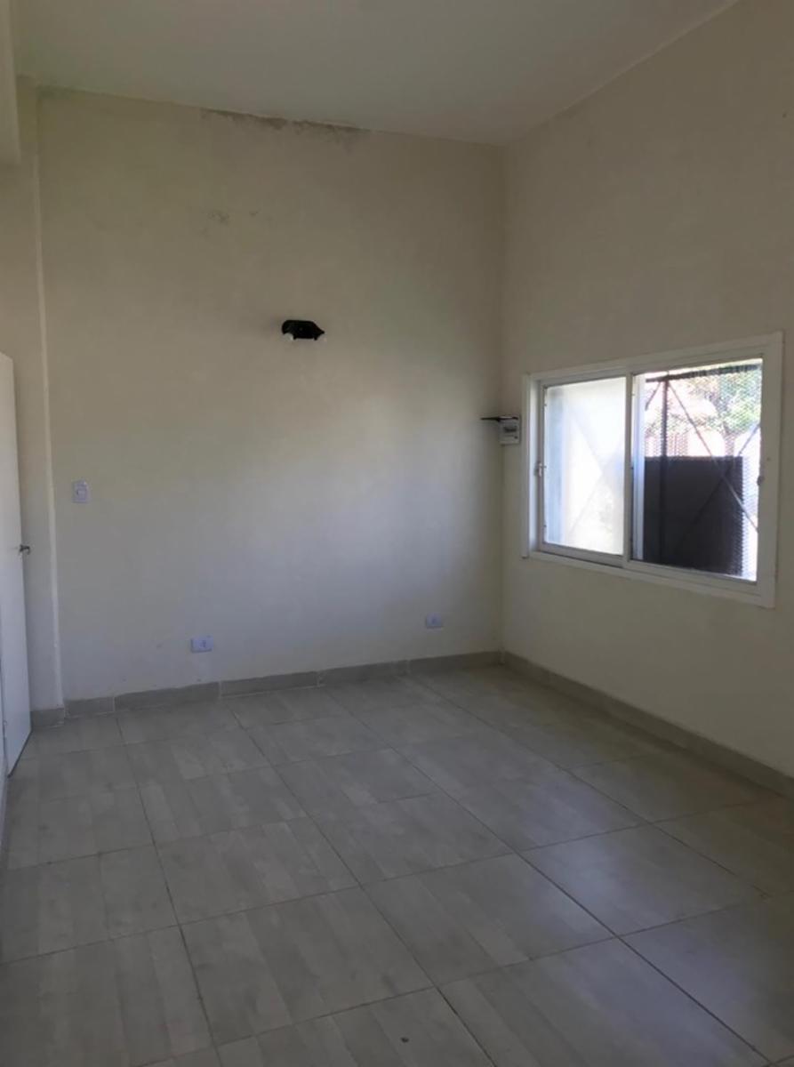 Esquel esquina Gurruchaga · Hurlingham — foto 6