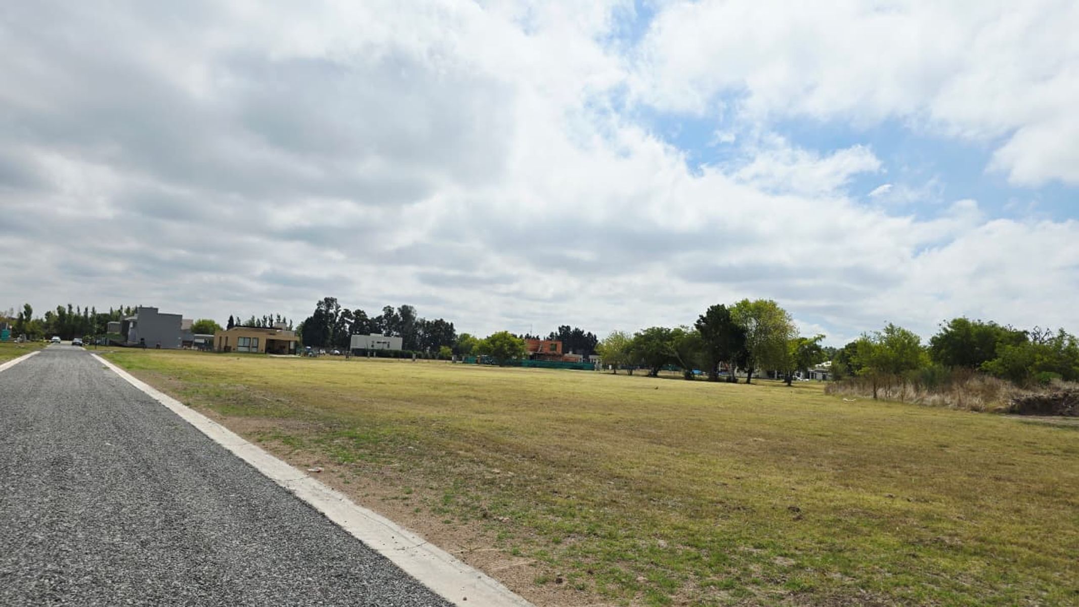 TORQUINST · Almirante Brown — foto 3