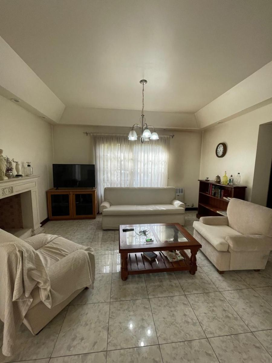 Casa de cuatro ambientes a la venta en Bella Vista, APTO CREDITO