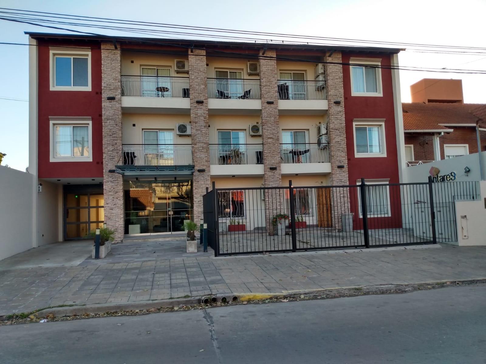 Alberti 681 · Campana — foto 3