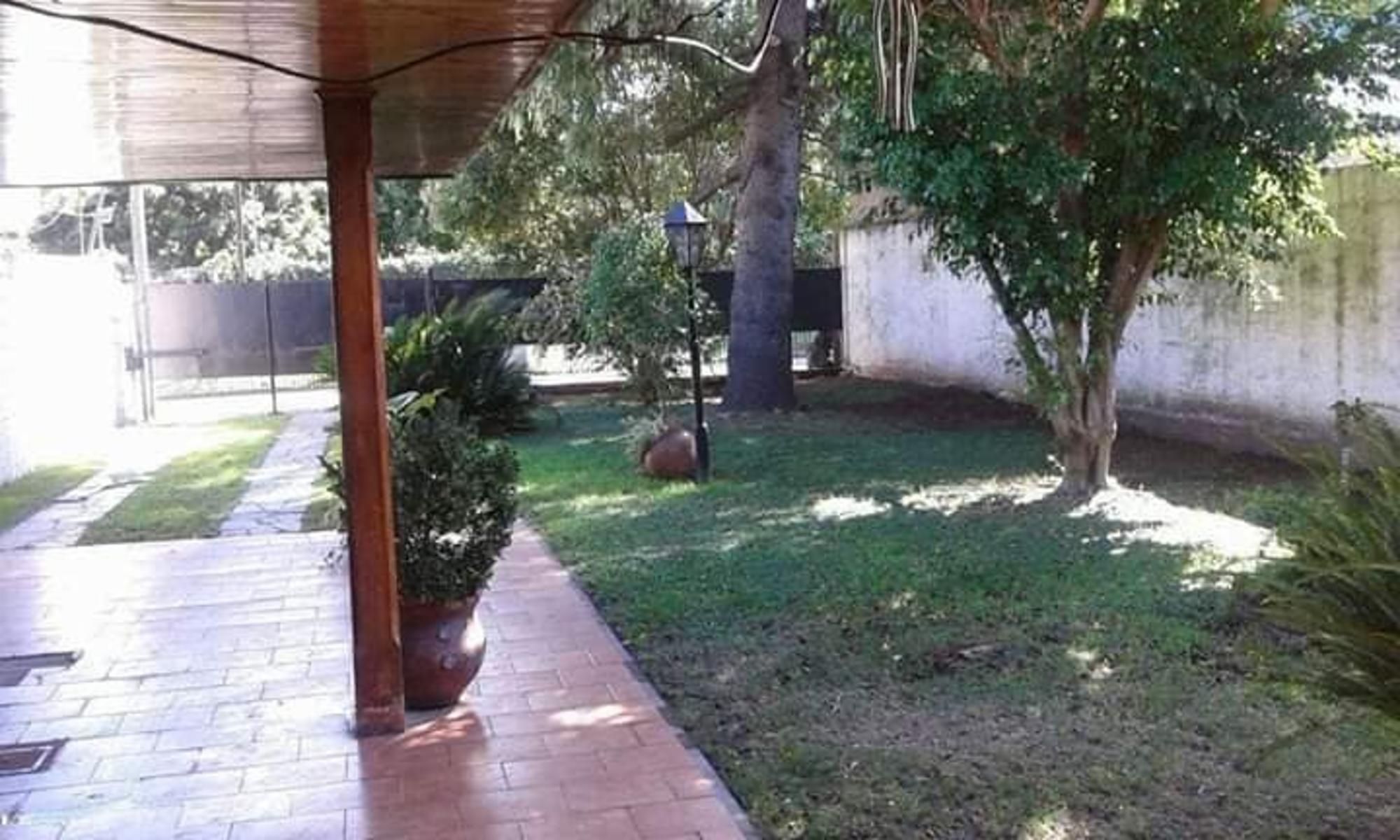«»Venta Hermoso Chalet de 4 ambientes en Ituzaingo Norte»»