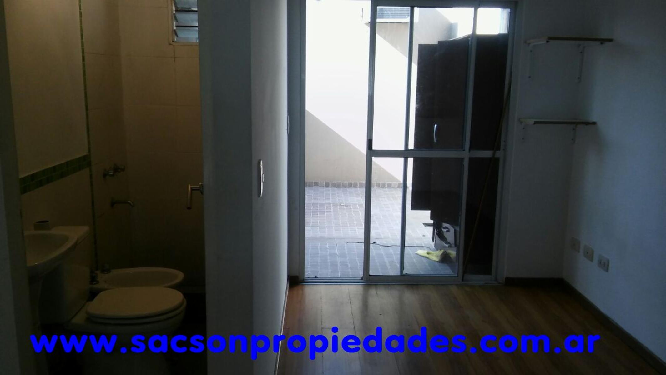 Lamadrid al 300 · La Matanza — foto 5