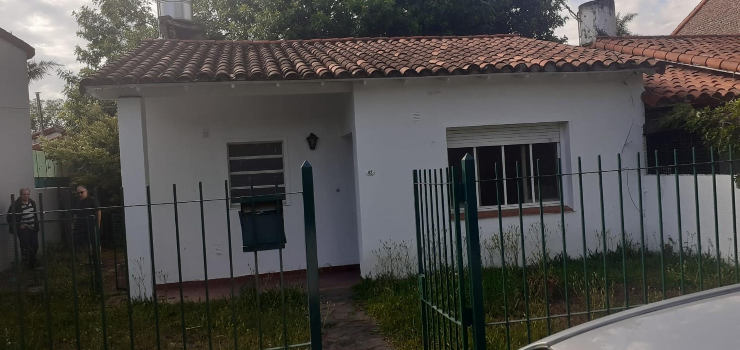 VENTA -  CHALET DE TRES AMBIENTES ZONA VILLA UDAONDO