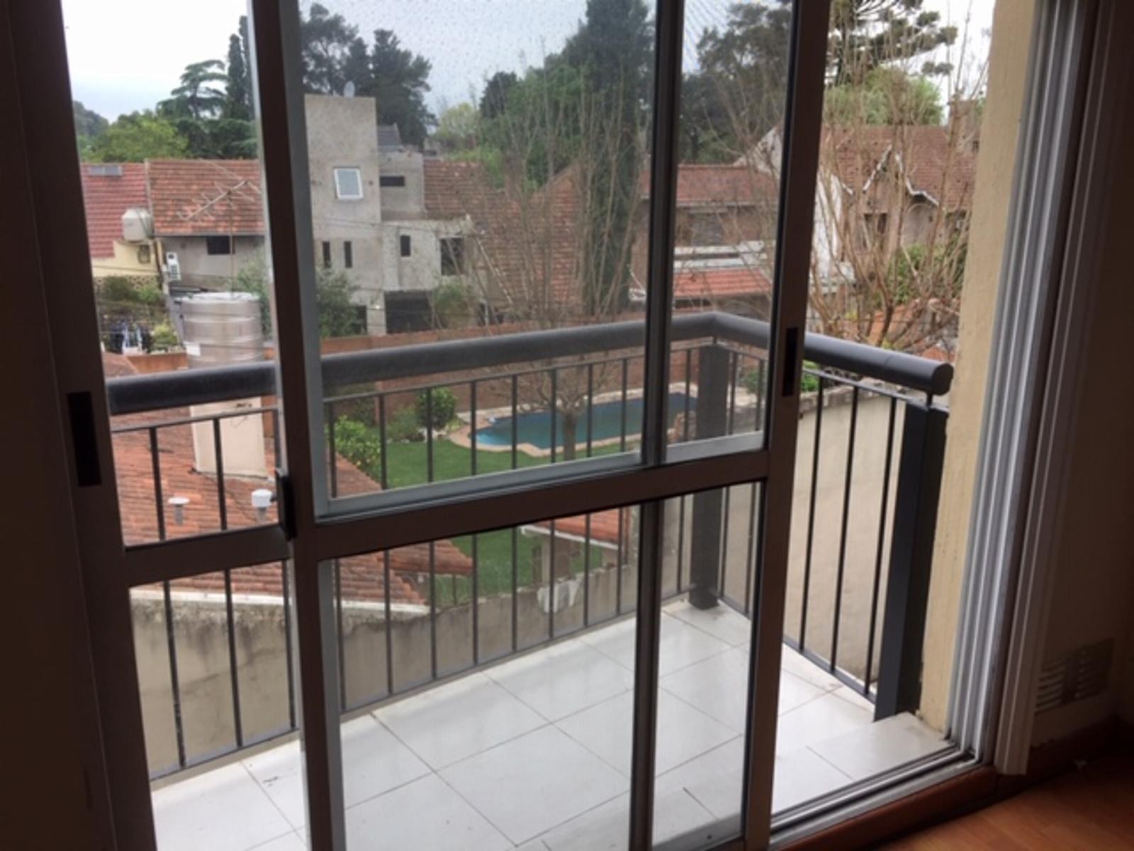Av. H. Yrigoyen 12310 · Almirante Brown — foto 9