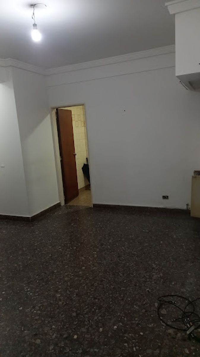 Donato Alvarez 2075 · Villa General Mitre — foto 3