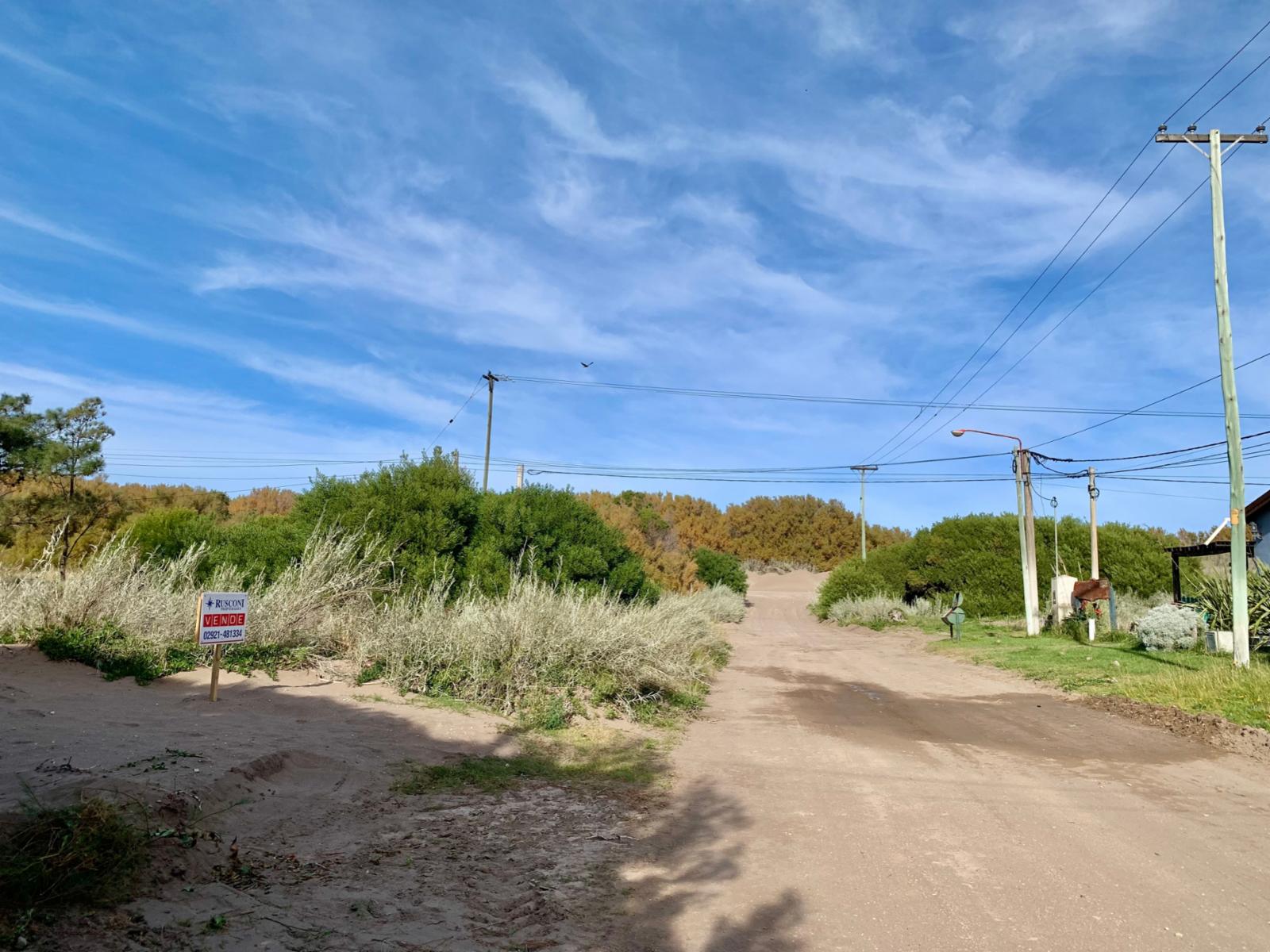 Los Delfines casi esquina Costanera · Monte Hermoso — foto 6