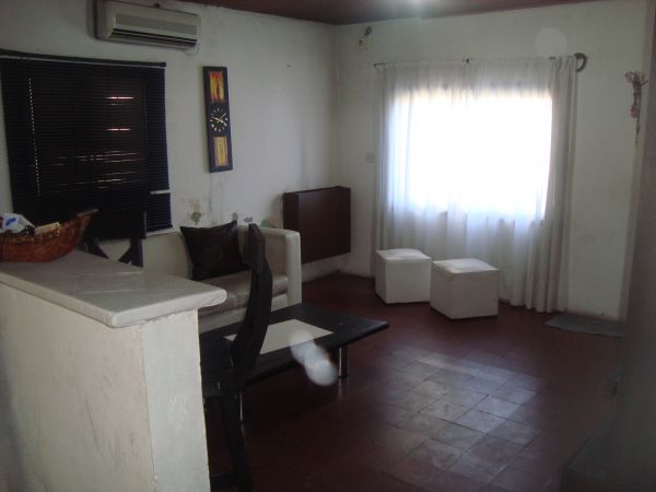 ITALIA 2139 · Almirante Brown — foto 4