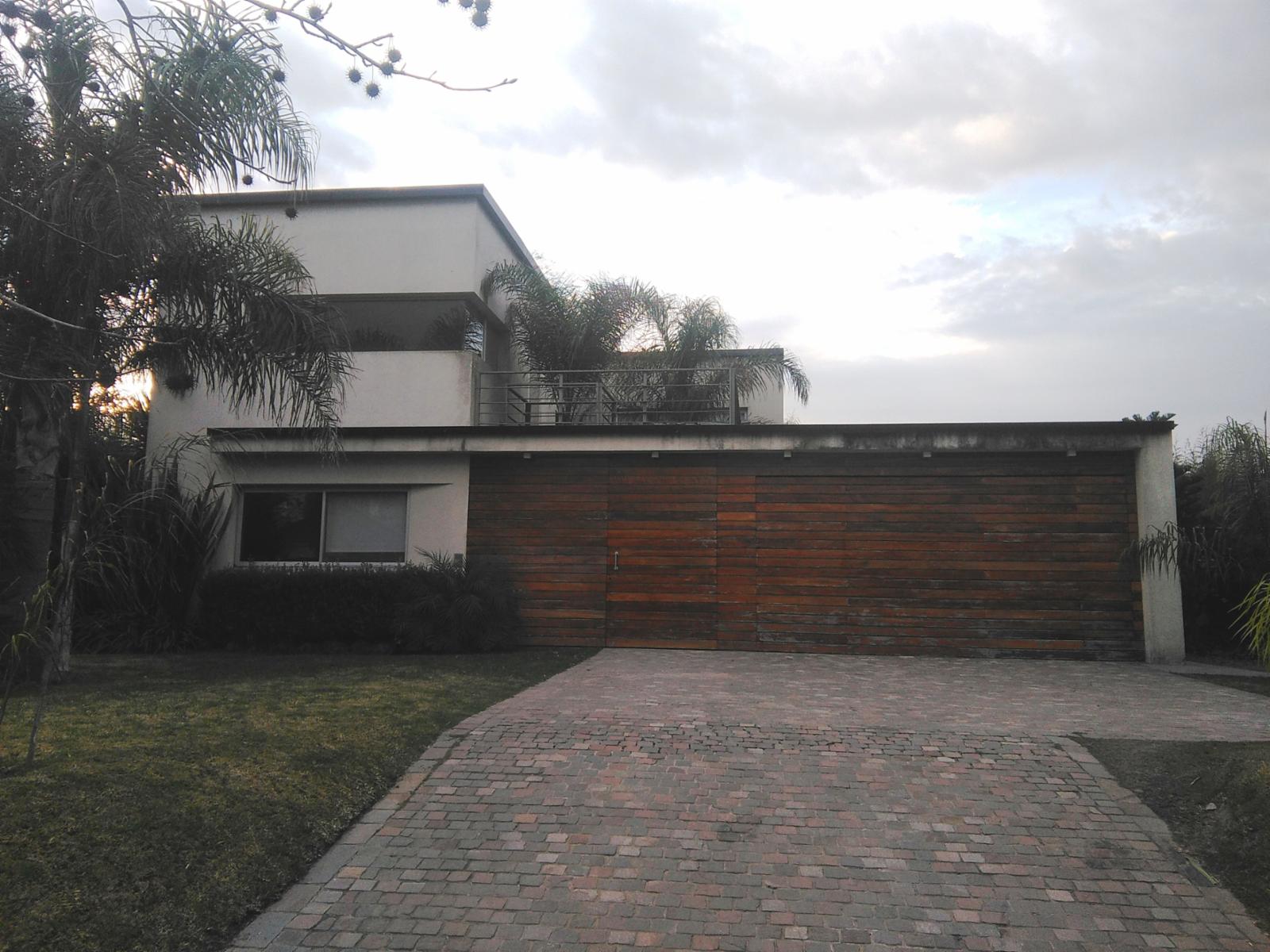 BARRIO SEPTIEMBRE - ESCOBAR - KM47 · Escobar — foto 3