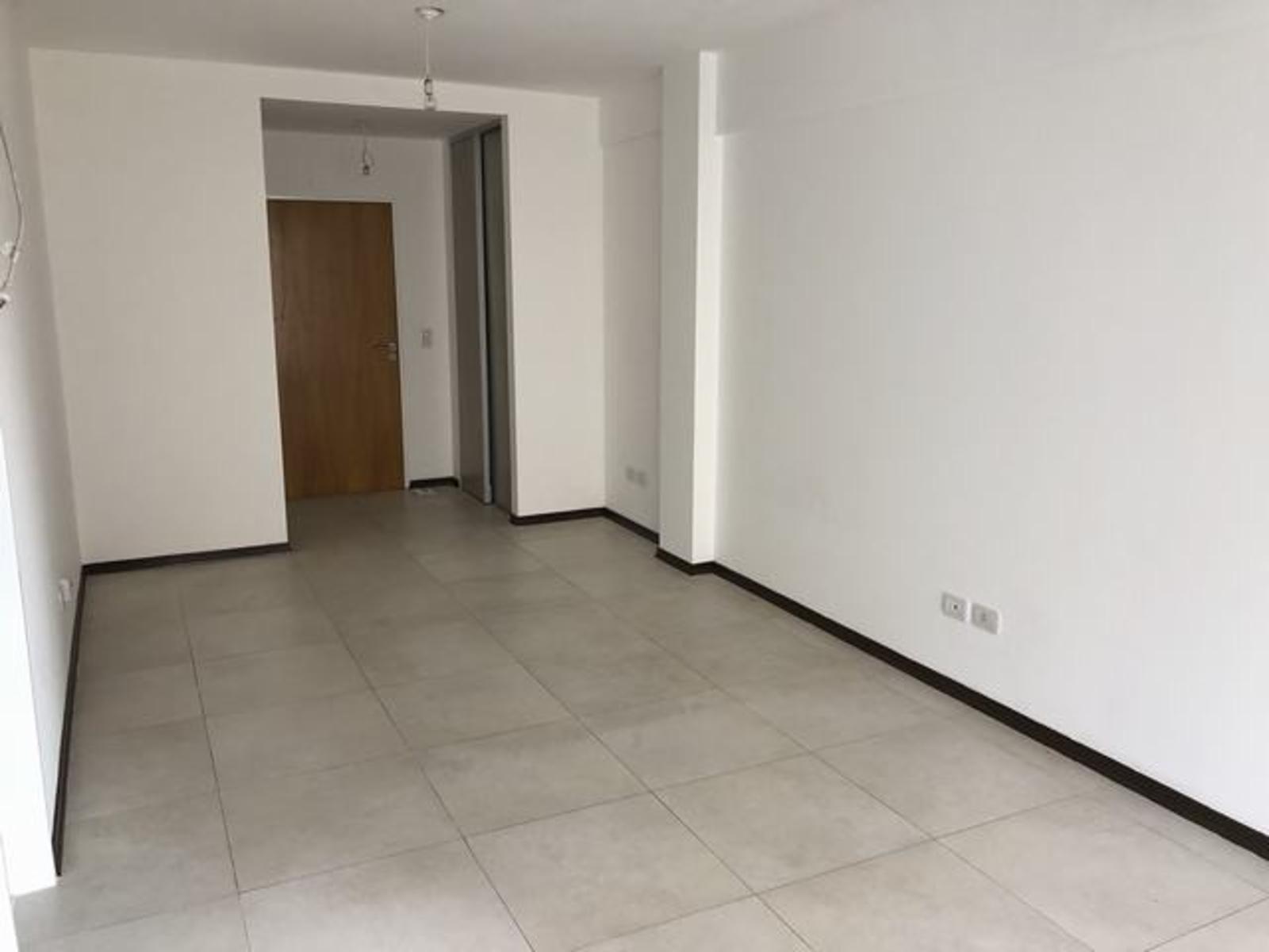 Monroe 3113 · Coghlan — foto 4