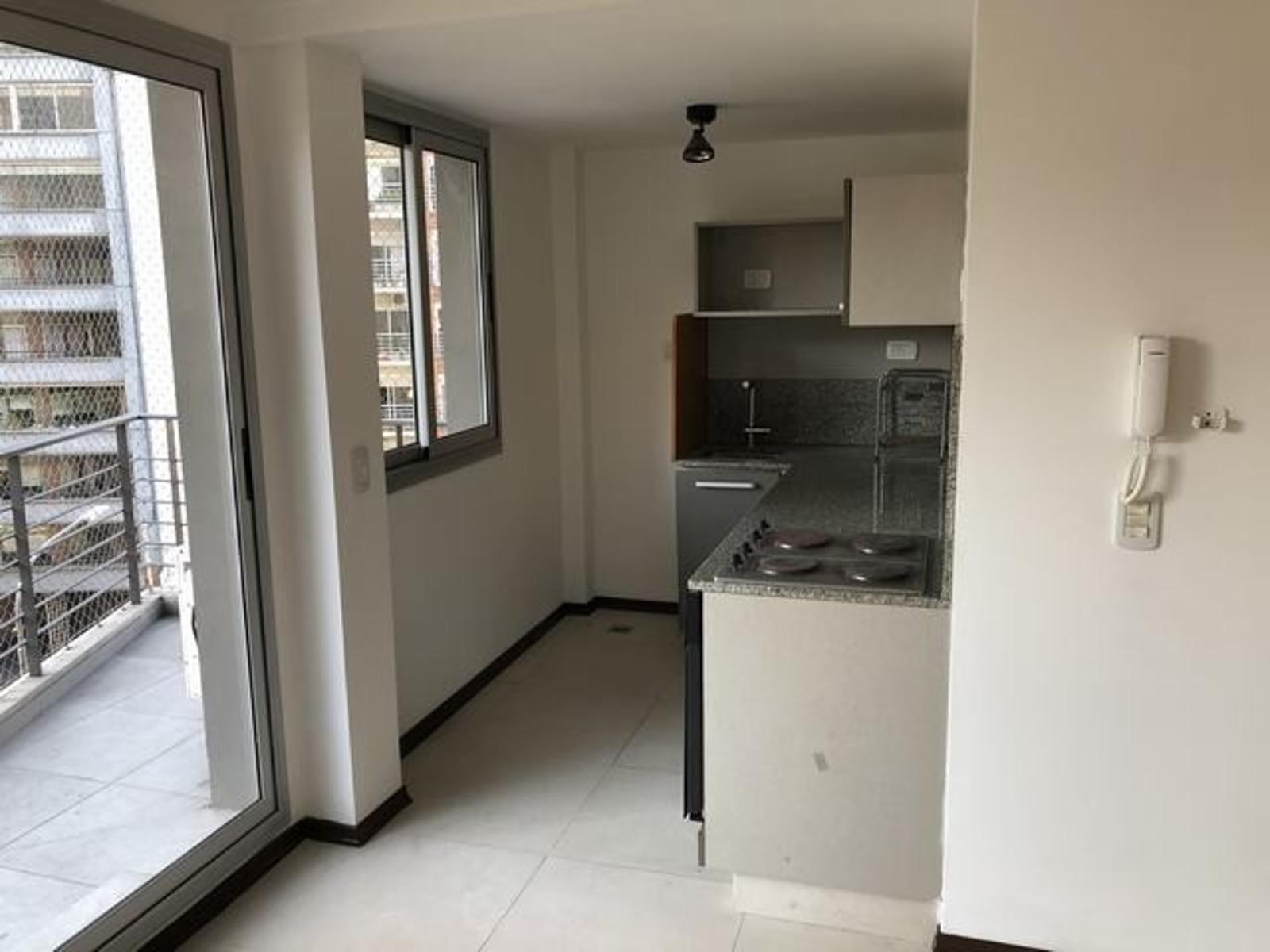 Monroe 3113 · Coghlan — foto 7