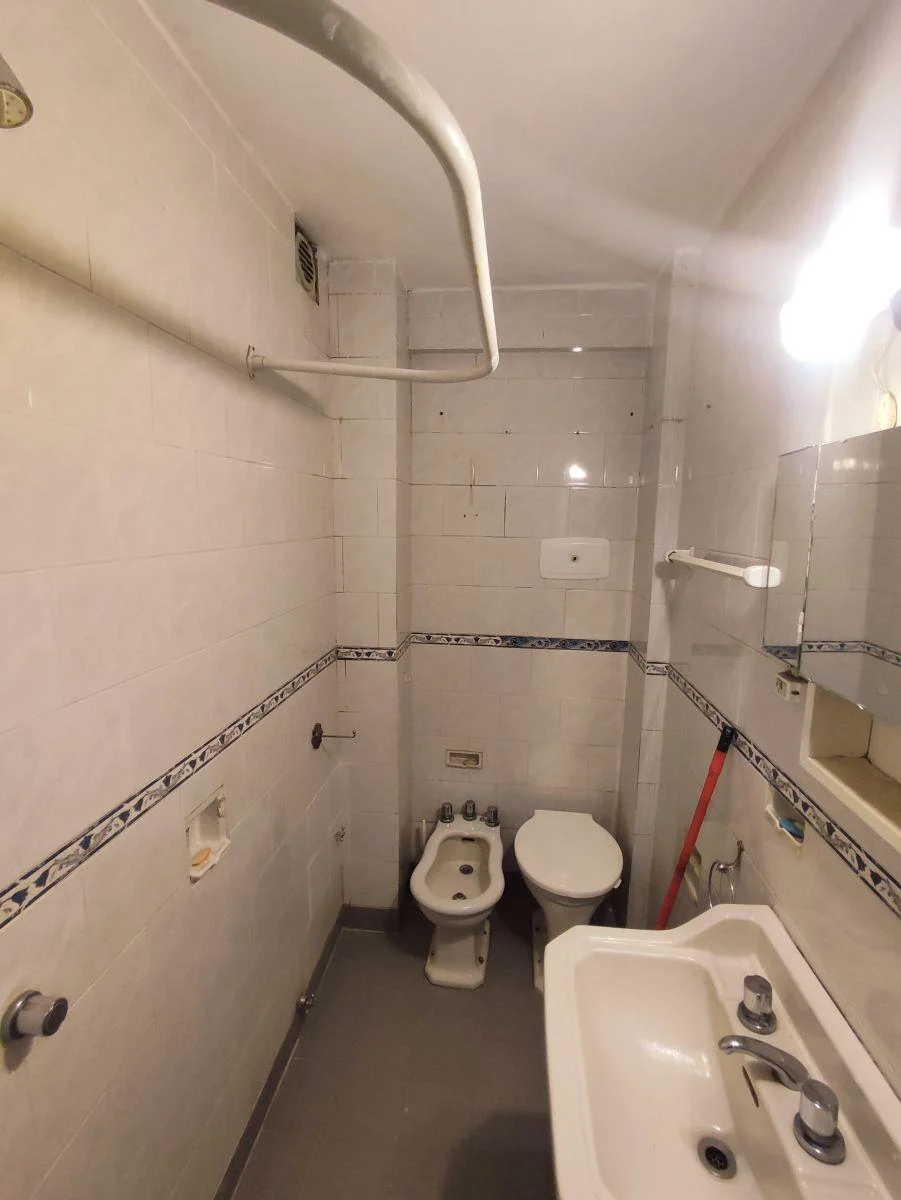 Hipólito Yrigoyen 2200 · Balvanera — foto 12