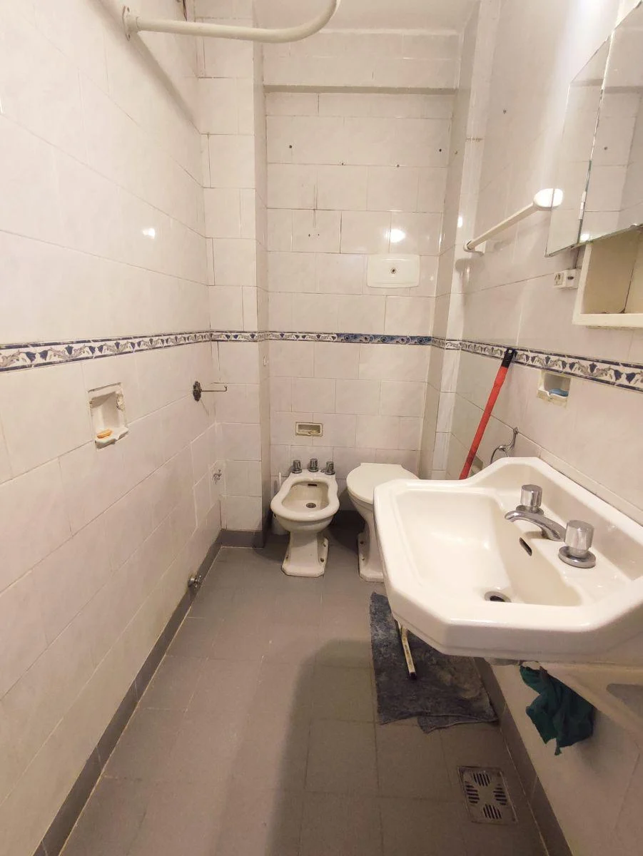 Hipólito Yrigoyen 2200 · Balvanera — foto 13
