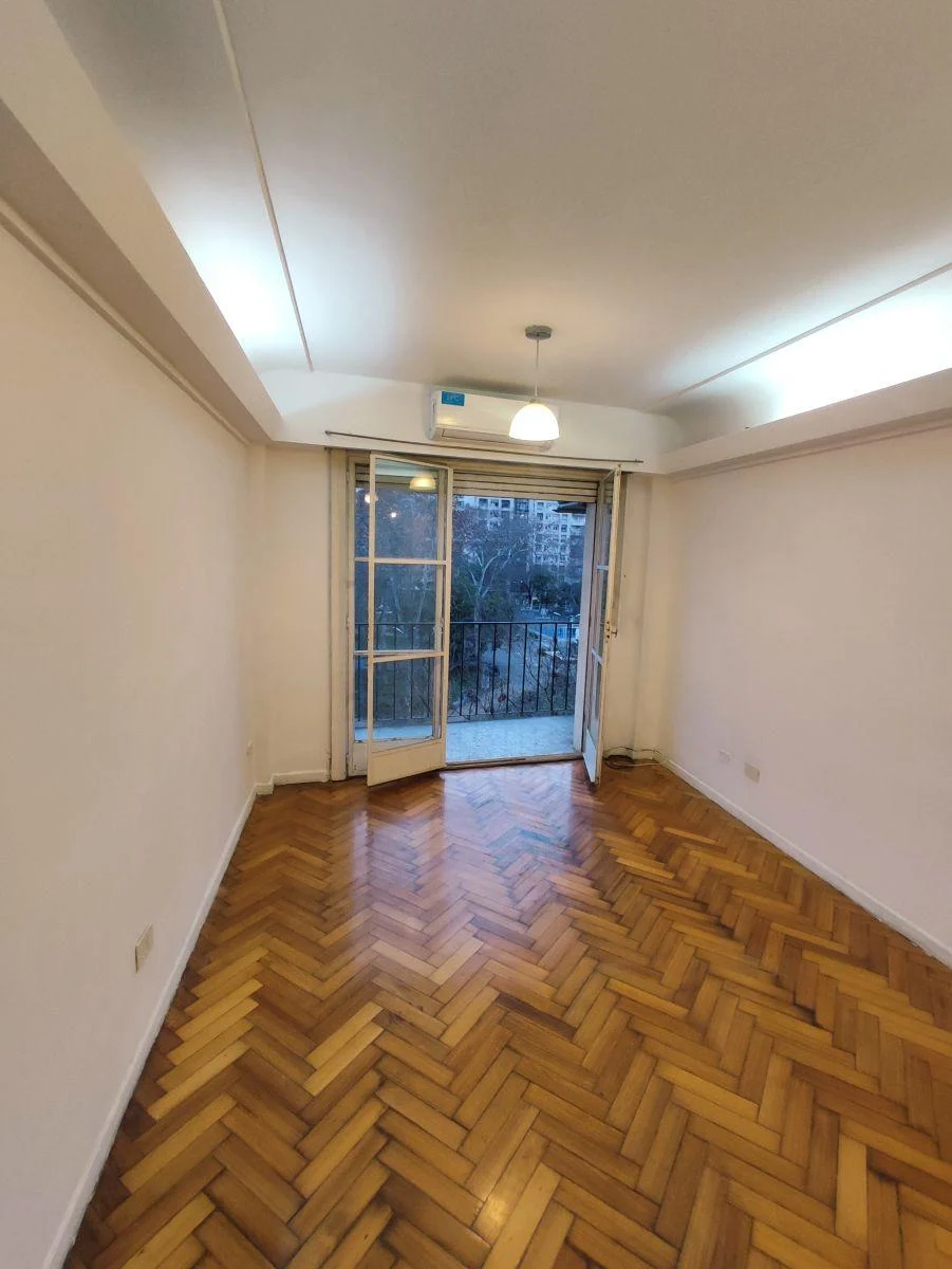 Hipólito Yrigoyen 2200 · Balvanera — foto 15