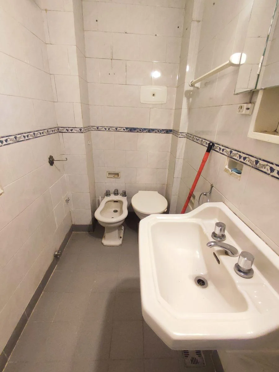 Hipólito Yrigoyen 2200 · Balvanera — foto 19