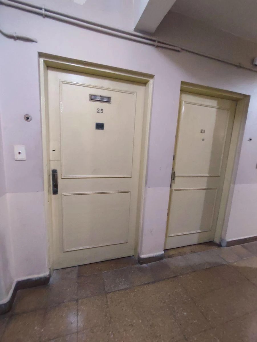 Hipólito Yrigoyen 2200 · Balvanera — foto 4